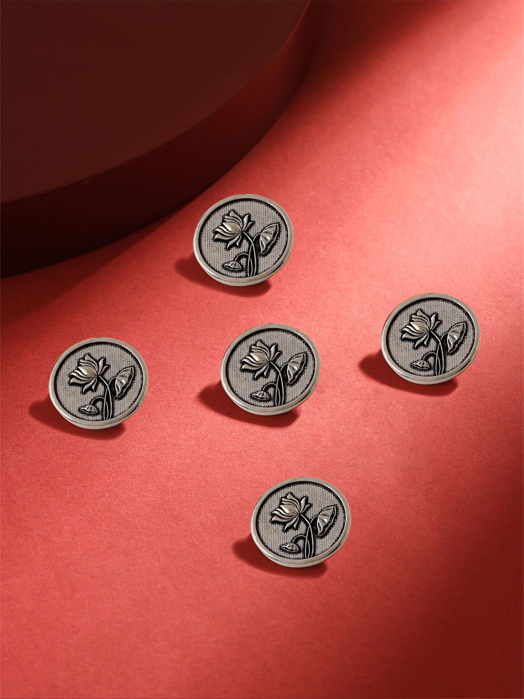 

COSA NOSTRAA Men Set of 5 Lotus Magic Buttons, Metallic