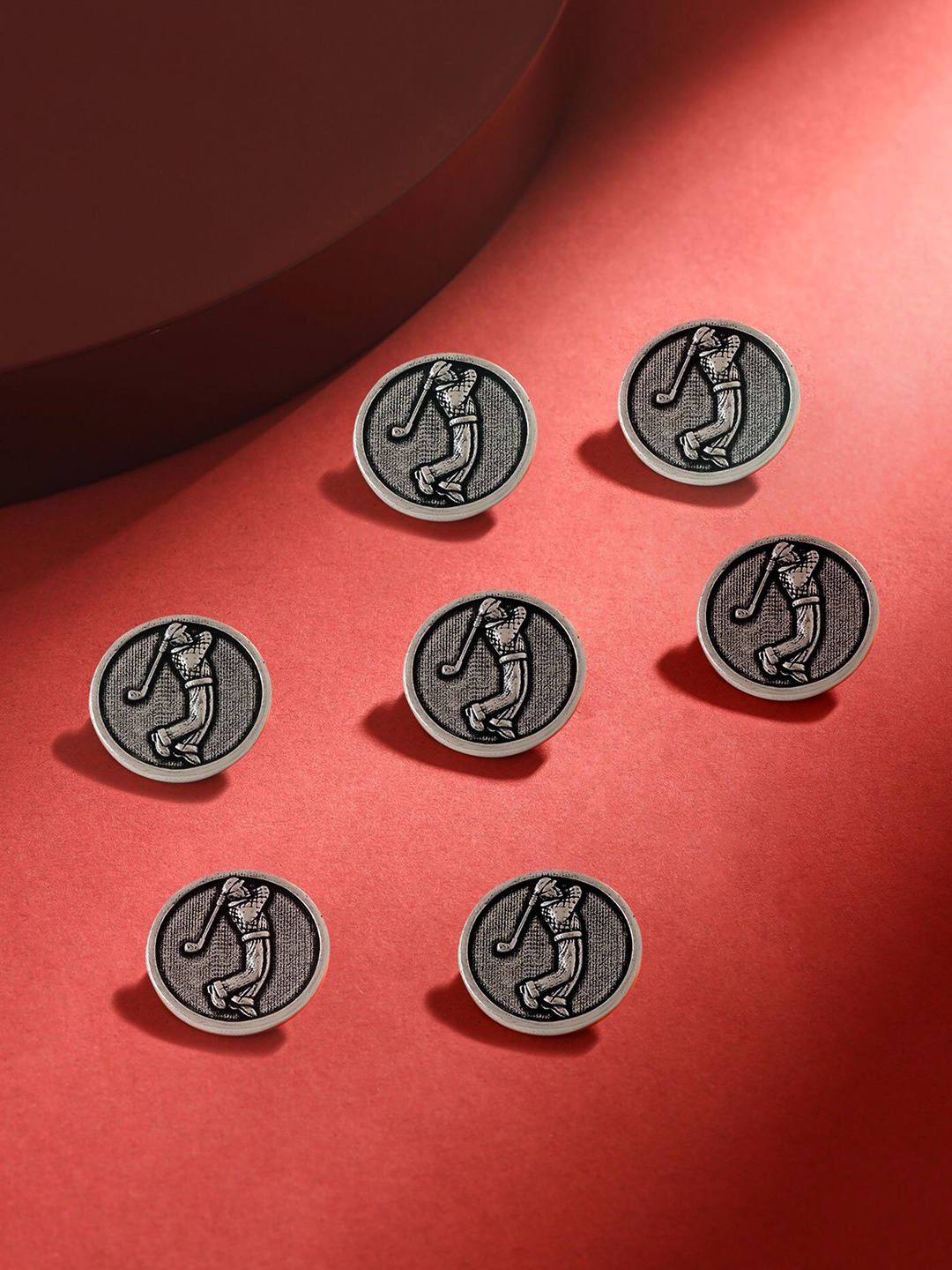 

COSA NOSTRAA Set Of 7 Circular Daring Deer Textured Buttons, Silver