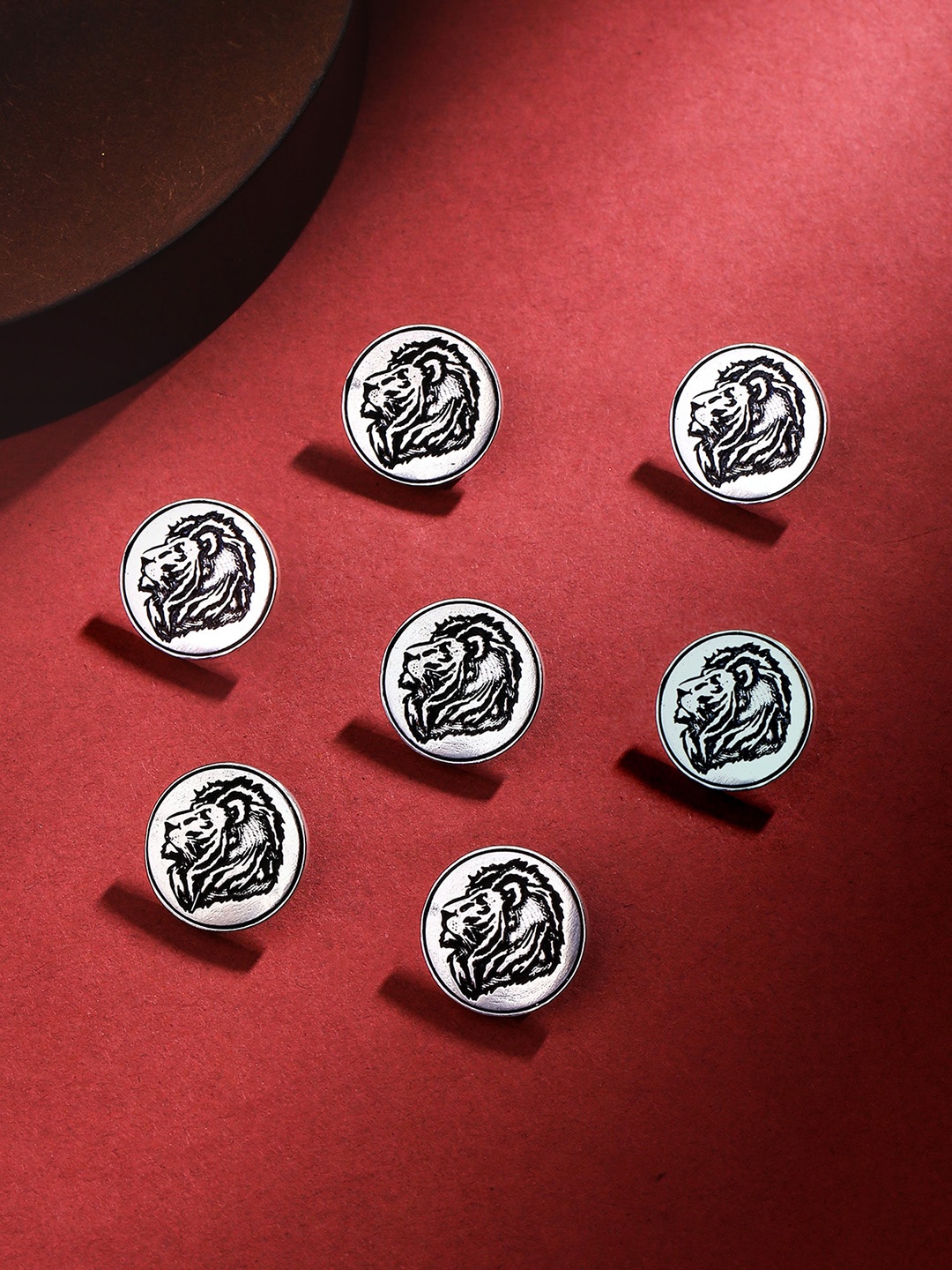 

COSA NOSTRAA Set Of 7 Circular Daring Deer Textured Buttons, Metallic