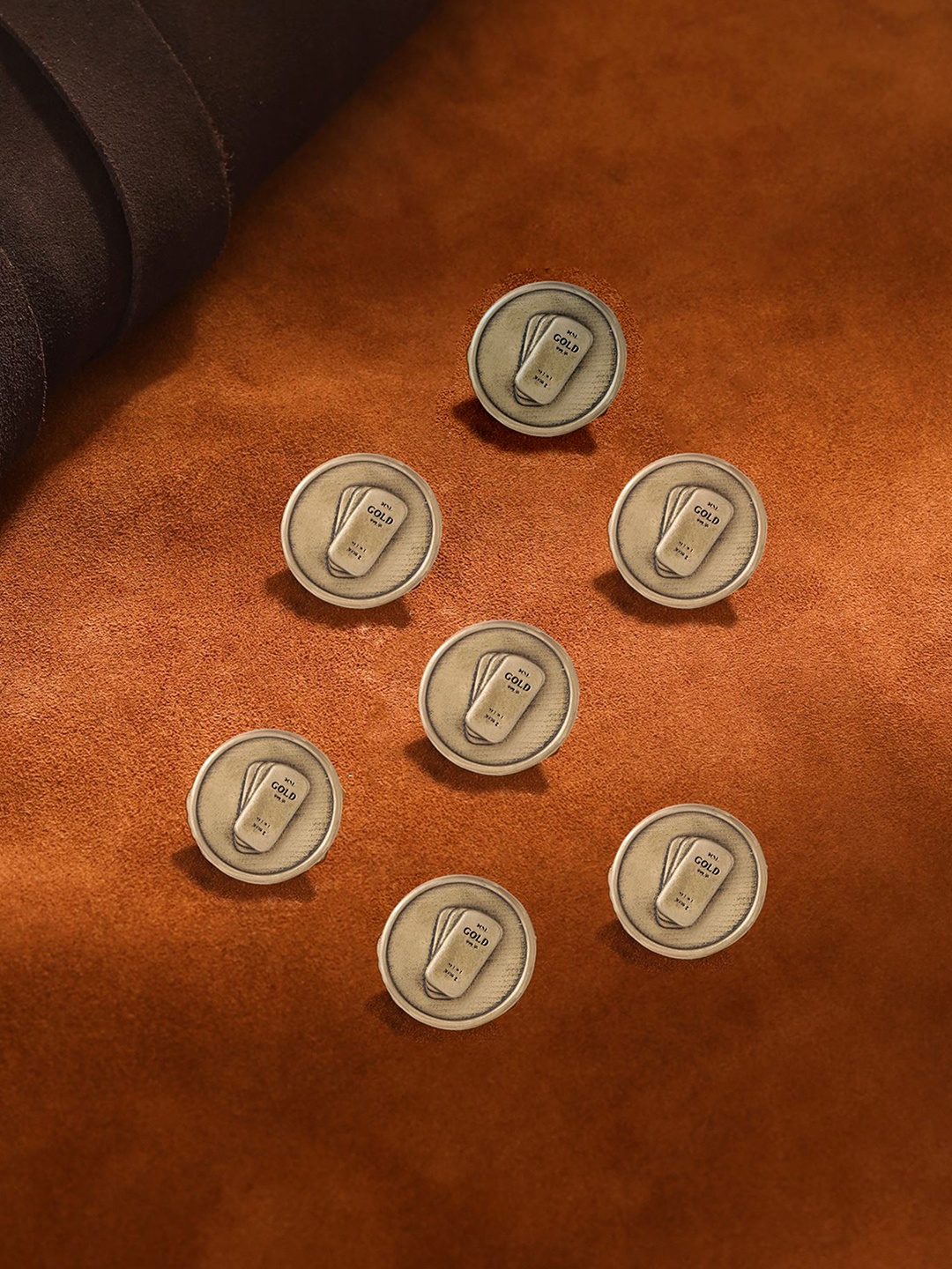 

COSA NOSTRAA Men Set Of 7 Gold Biscuit Button Set, Metallic