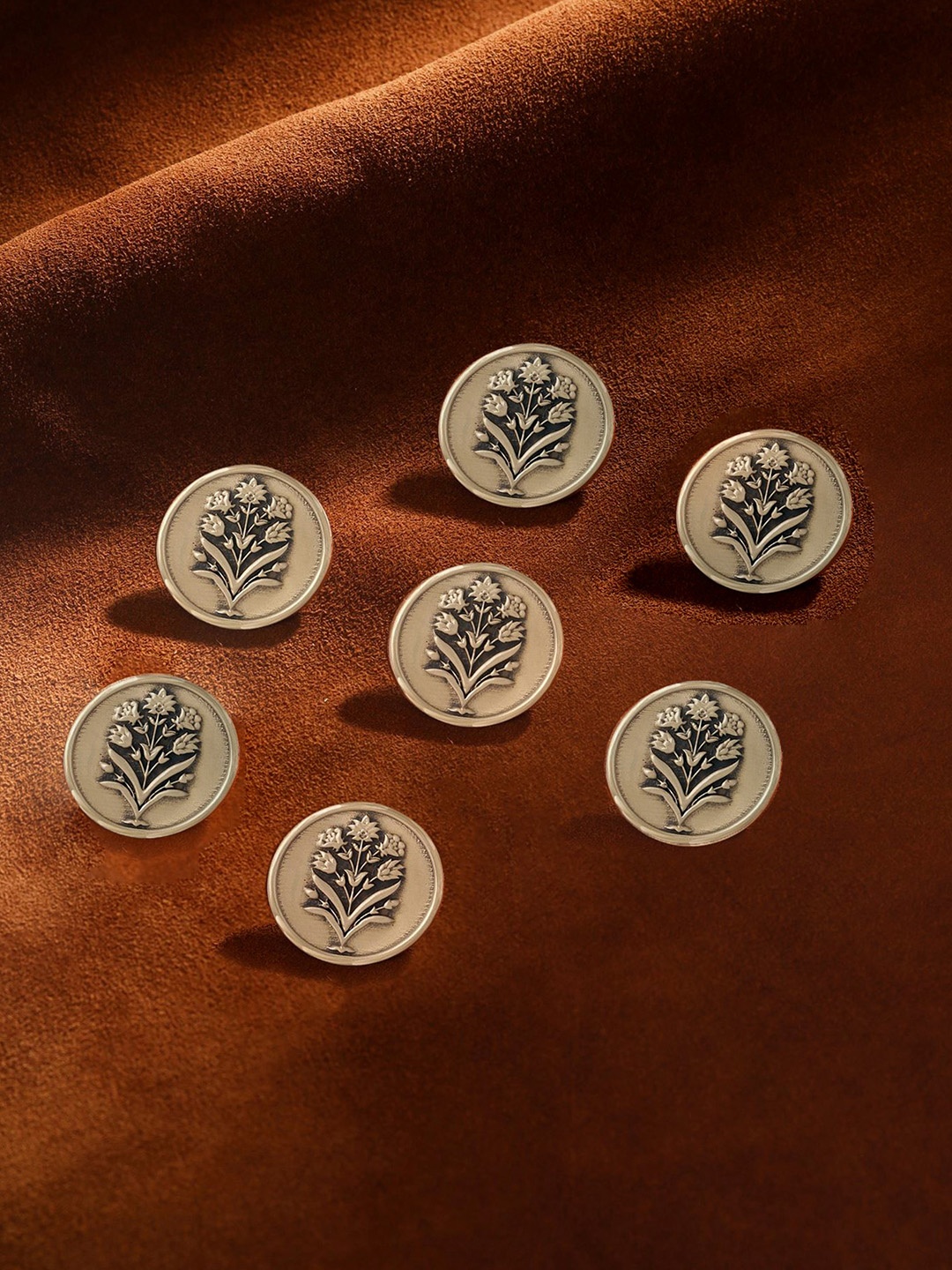 

COSA NOSTRAA Men Set Of 7 Floral Wonder Buttons, Gold