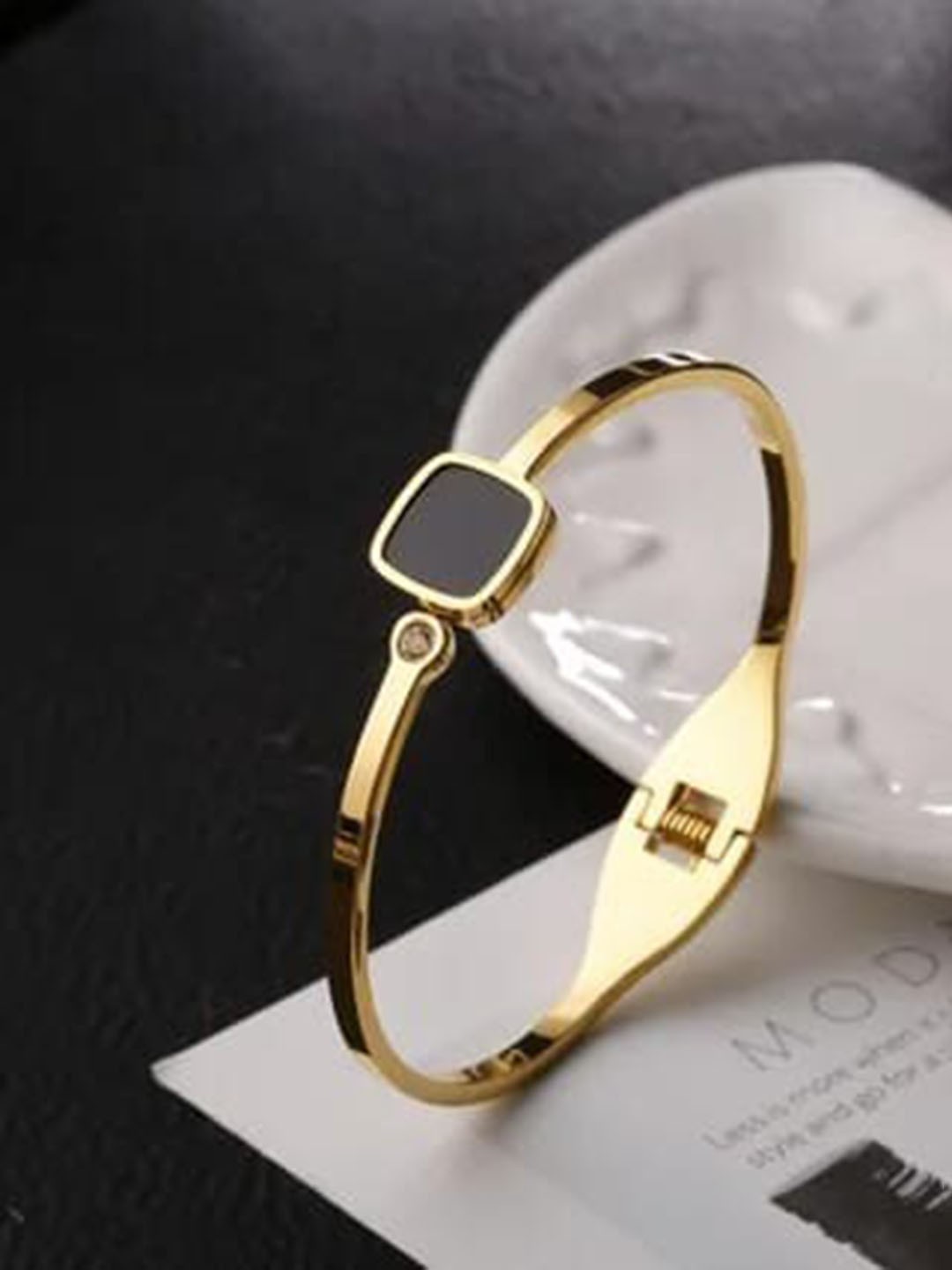 

VIEN Gold-Plated Bangle Style Bracelet