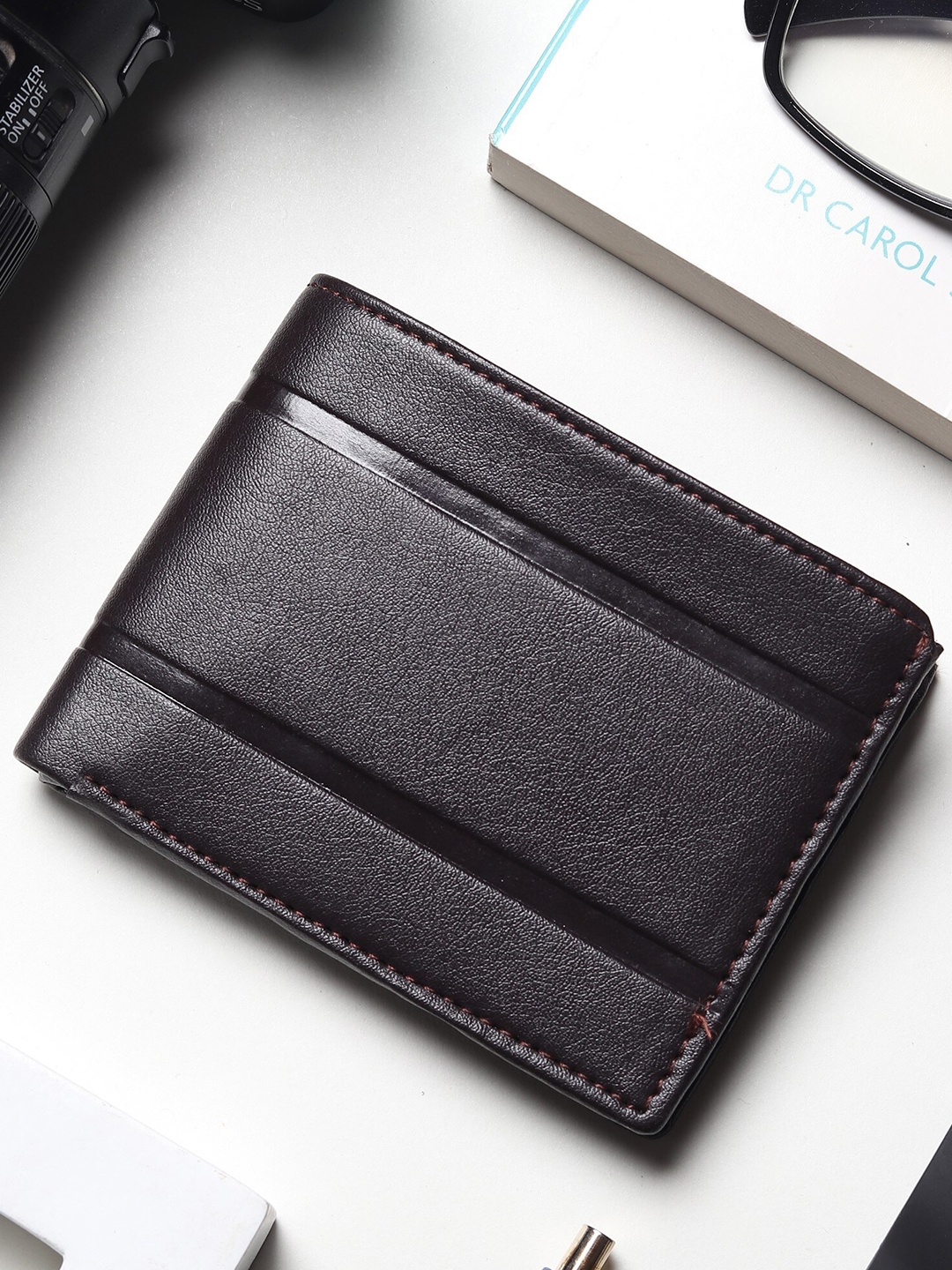 

HENEDA Men Black Two Fold Wallet