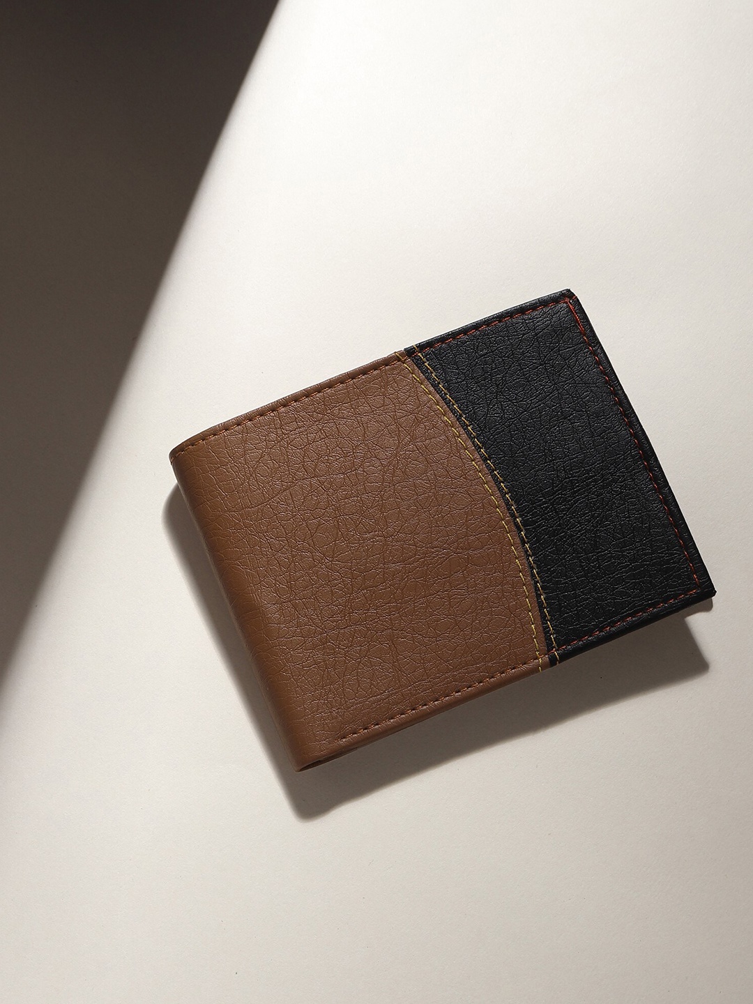 

HENEDA Men Brown & Black Colourblocked Two Fold Wallet