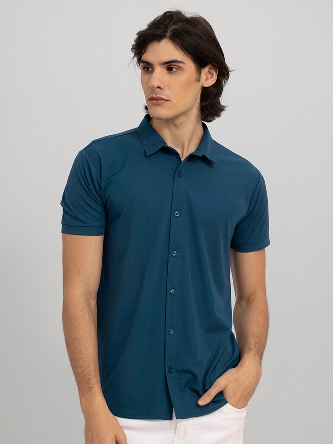 

Snitch Blue Slim Fit Cotton Casual Shirt