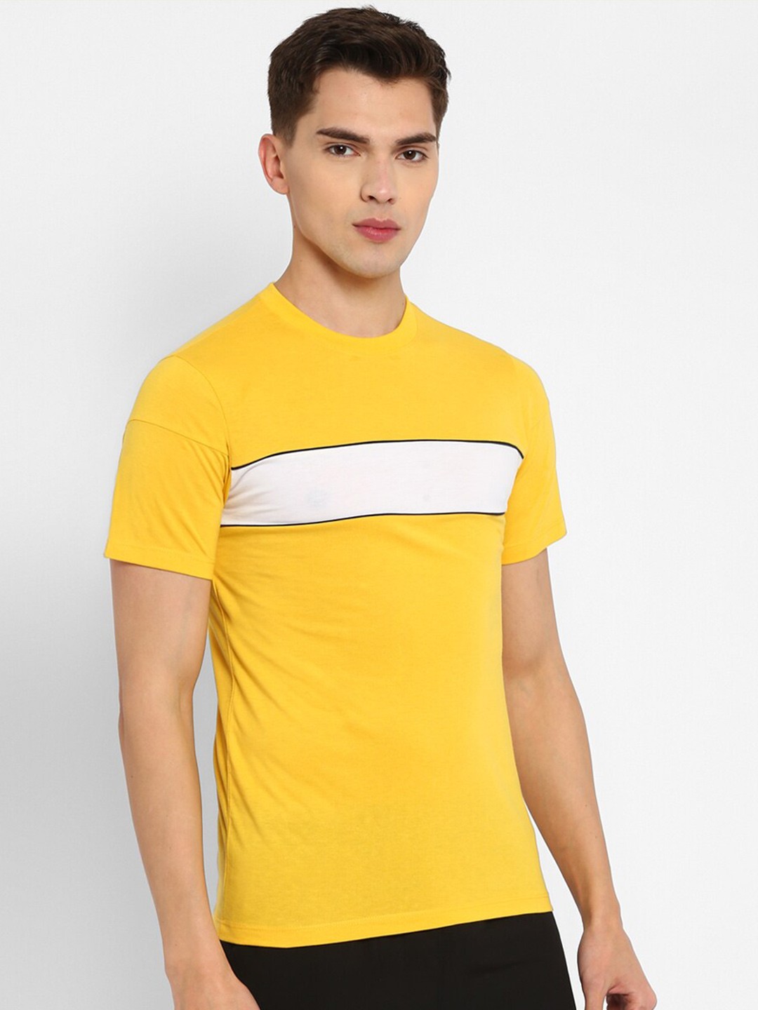 

Yuuki Round Neck Antimicrobial Casual T-shirt, Yellow
