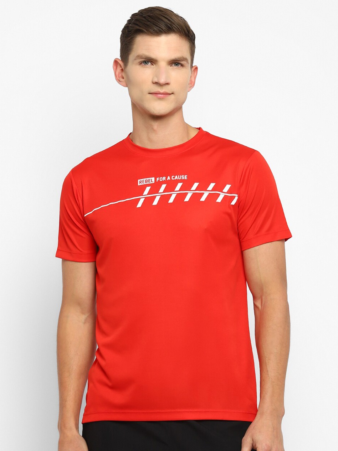 

Yuuki Typography Printed Antimicrobial Sports T-shirt, Red