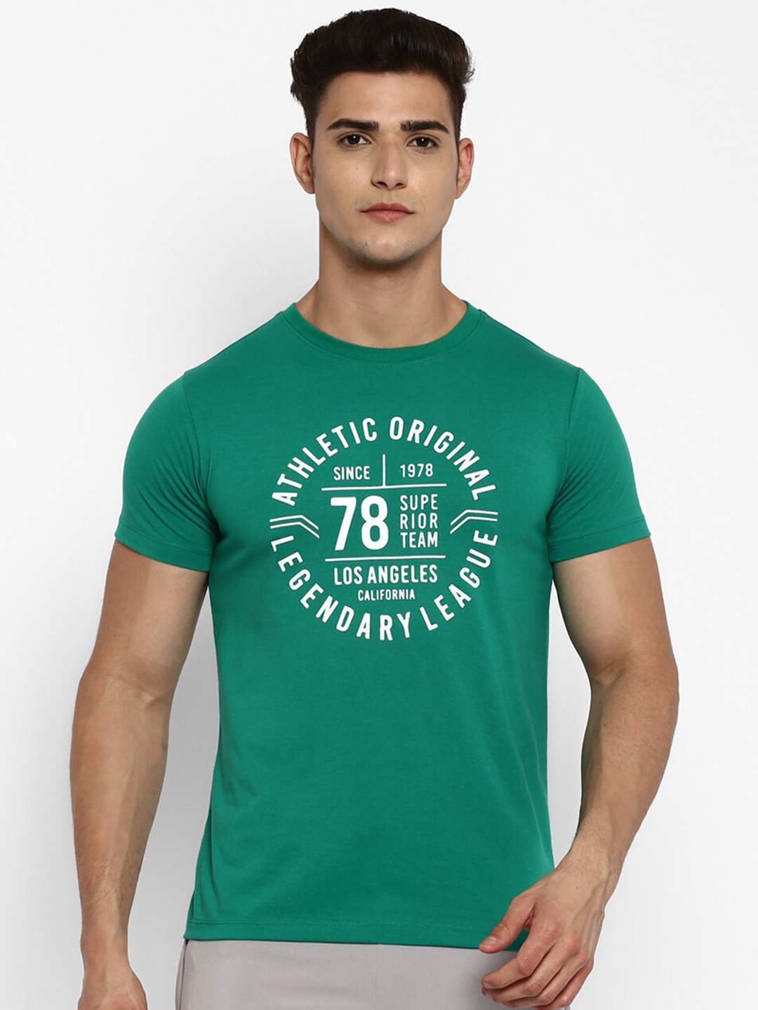 

Yuuki Typography Printed Antimicrobial Sports Cotton T-shirt, Green