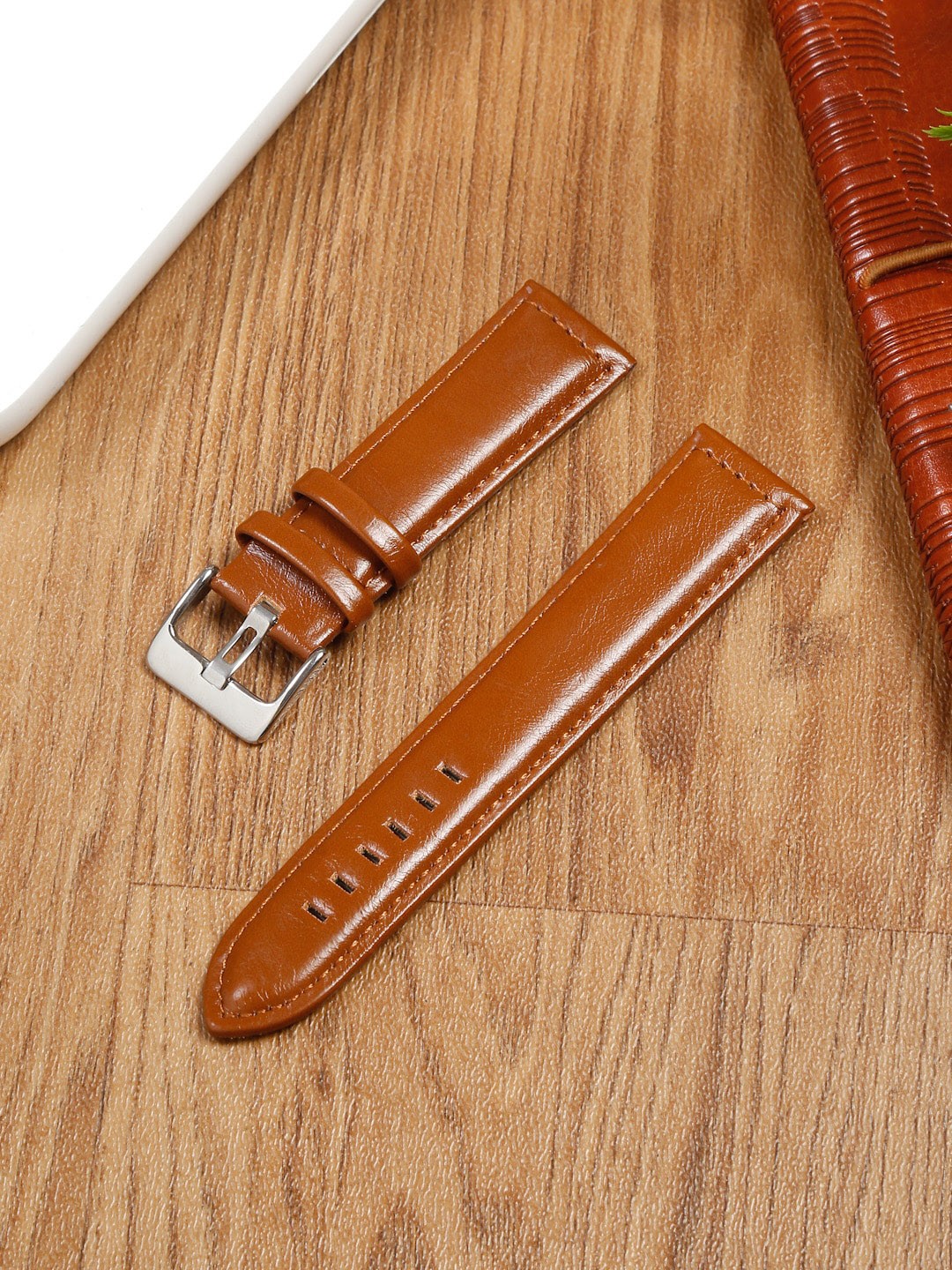 

Teakwood Leathers Men Flexible Lightweight Leather Watch Strap, Tan