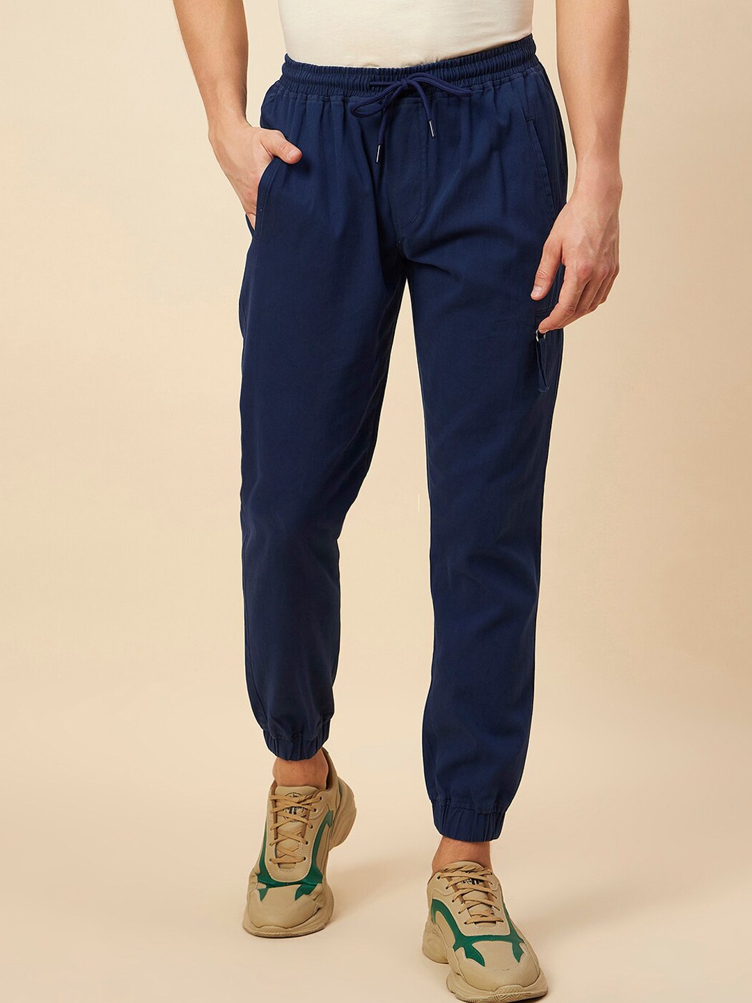 

High Star Men Mid Rise Woven Joggers, Blue