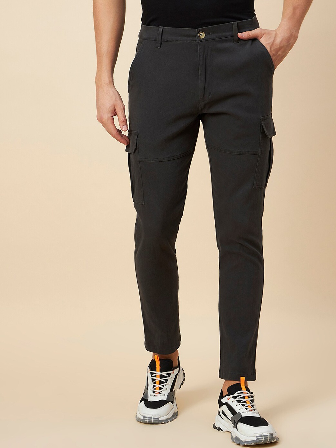 

High Star Men Mid Rise Woven Cargo Style Trousers, Grey