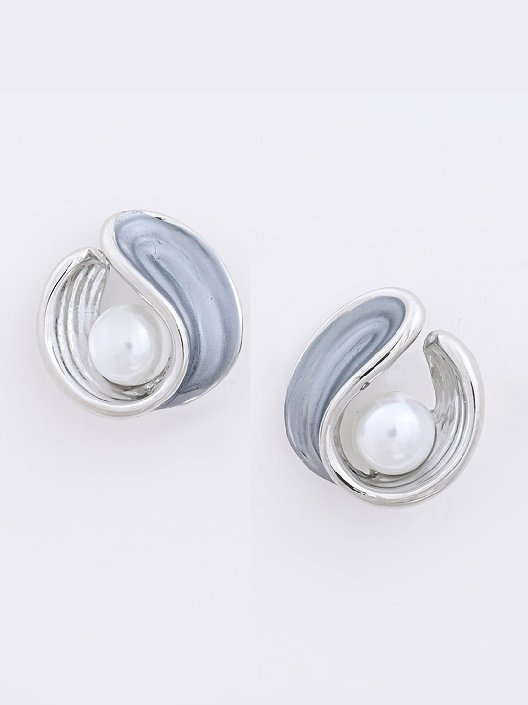 

XPNSV Silver-Plated Contemporary Studs Earrings