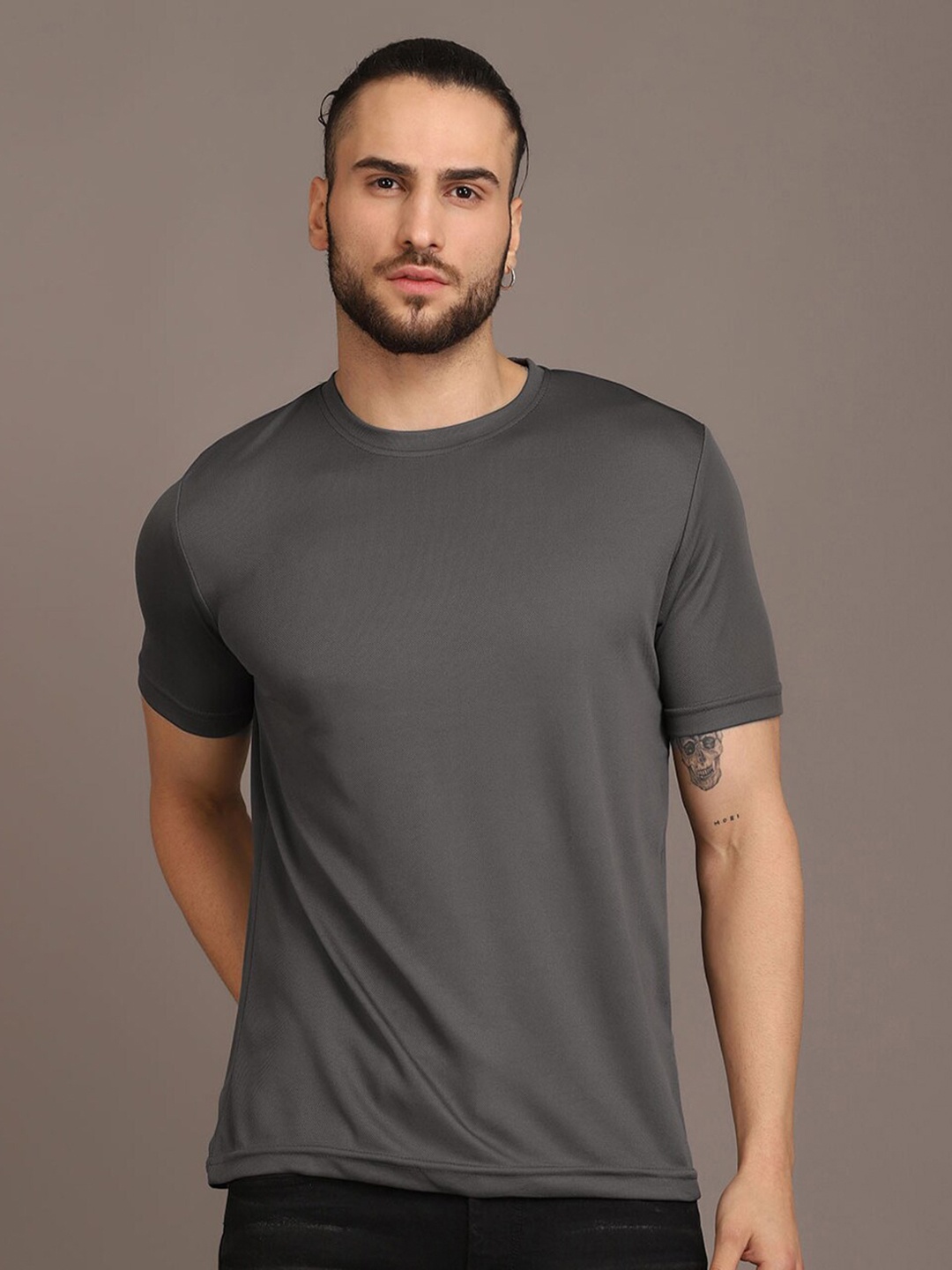 

INKKR Knitted T-Shirt, Grey