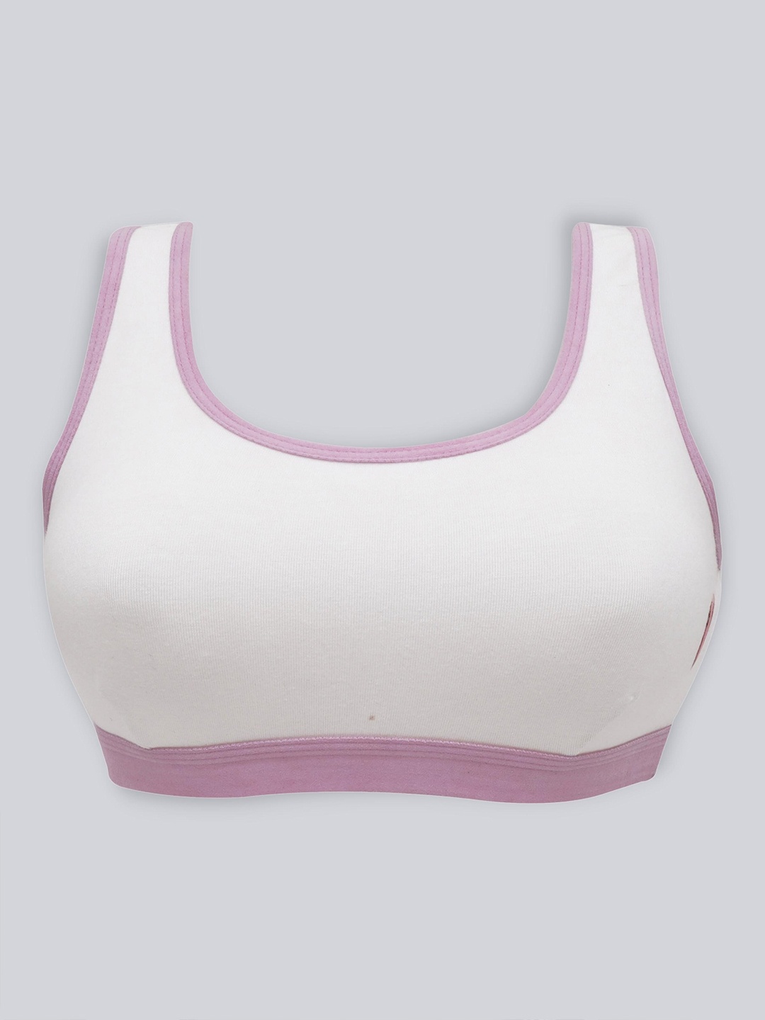 

DChica Non-Wired Non-Padded All Day Comfort Seamless Cotton Workout Bra, White