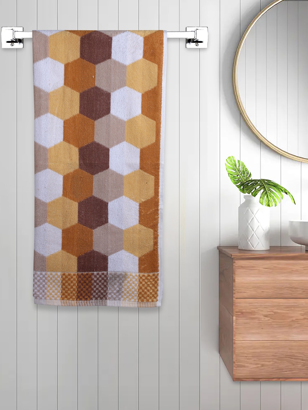 FABINALIV Brown & White Geometric 450 GSM Cotton Bath Towel