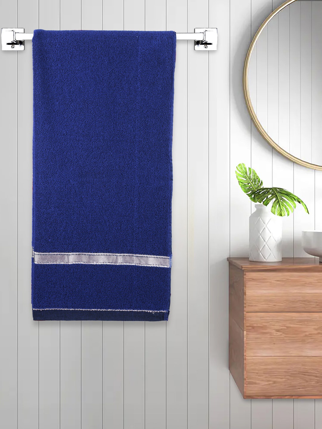 

FABINALIV Blue 450 GSM Cotton Bath Towel
