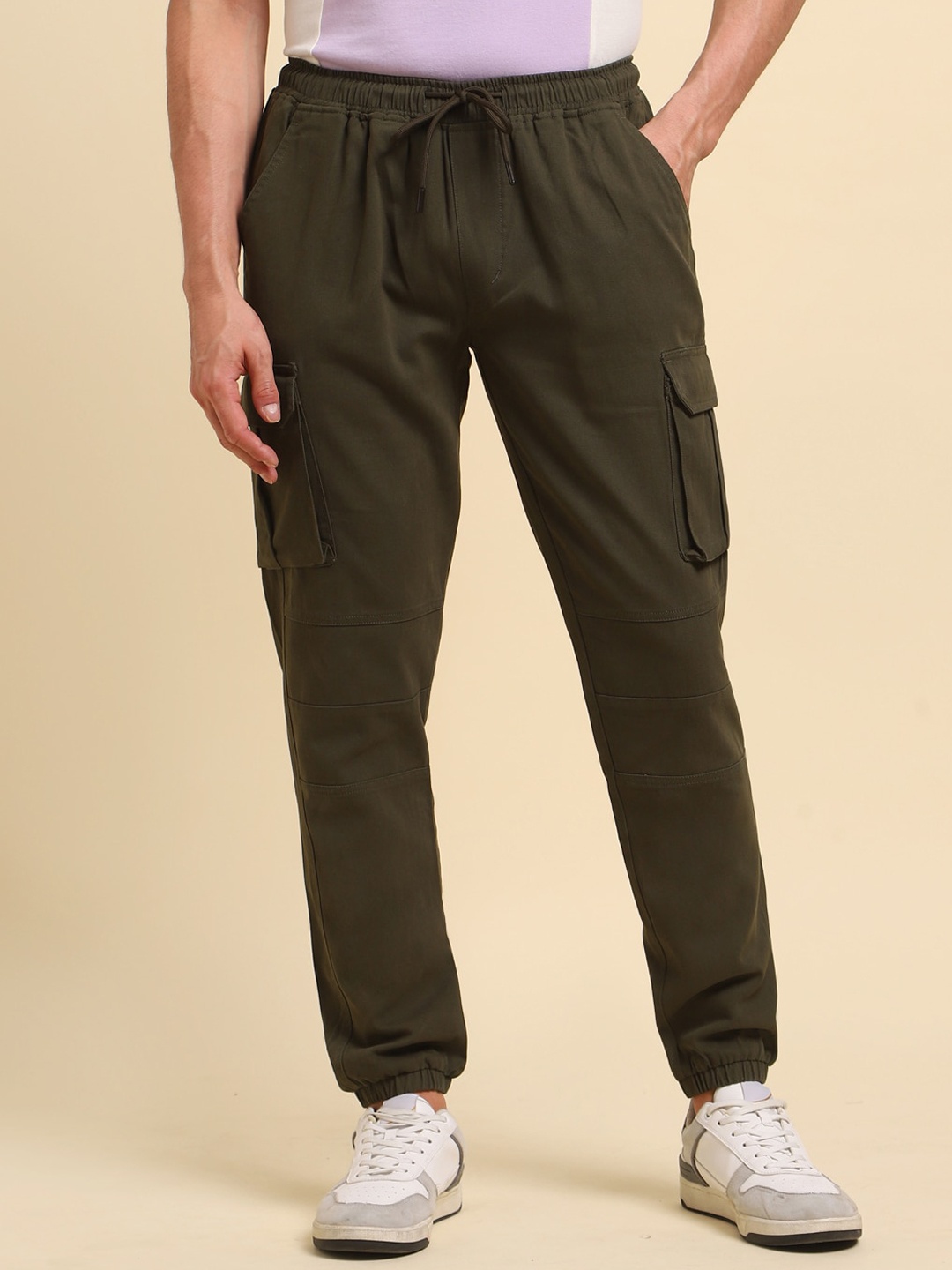 

High Star Men Mid-Rise Non Iron Cargo Trousers, Black