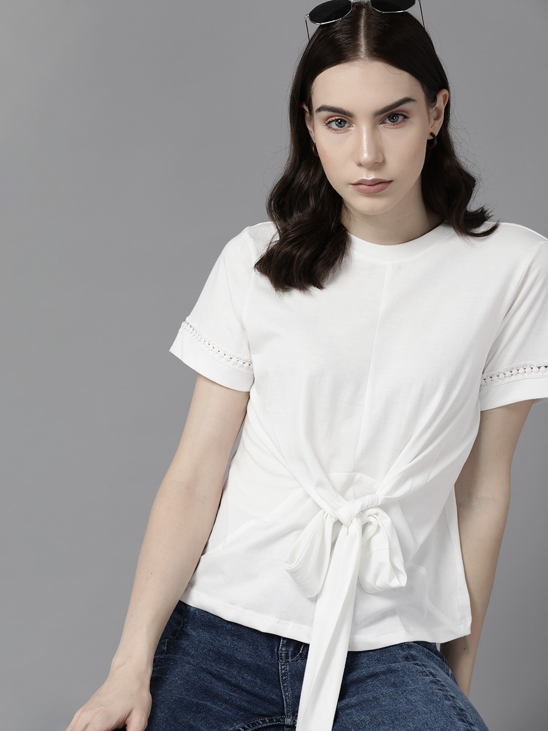 

The Roadster Lifestyle Co. Belted Solid Top, White