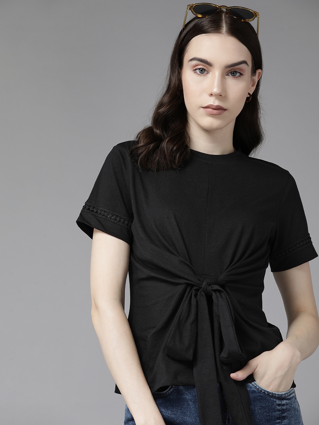 

The Roadster Lifestyle Co. Belted Solid Top, Black
