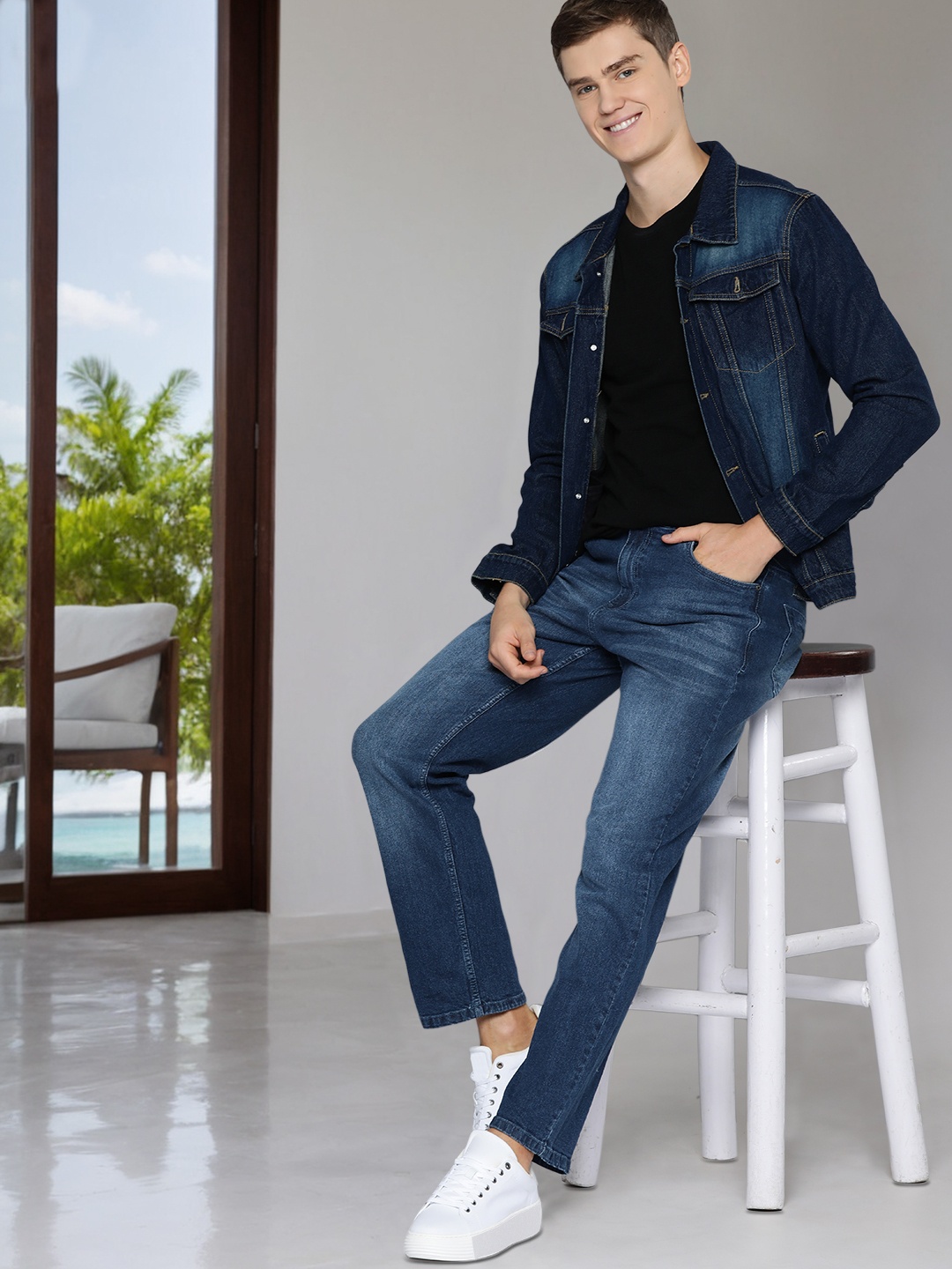 

Mast & Harbour Men Straight Fit Light Fade Stretchable Jeans, Blue