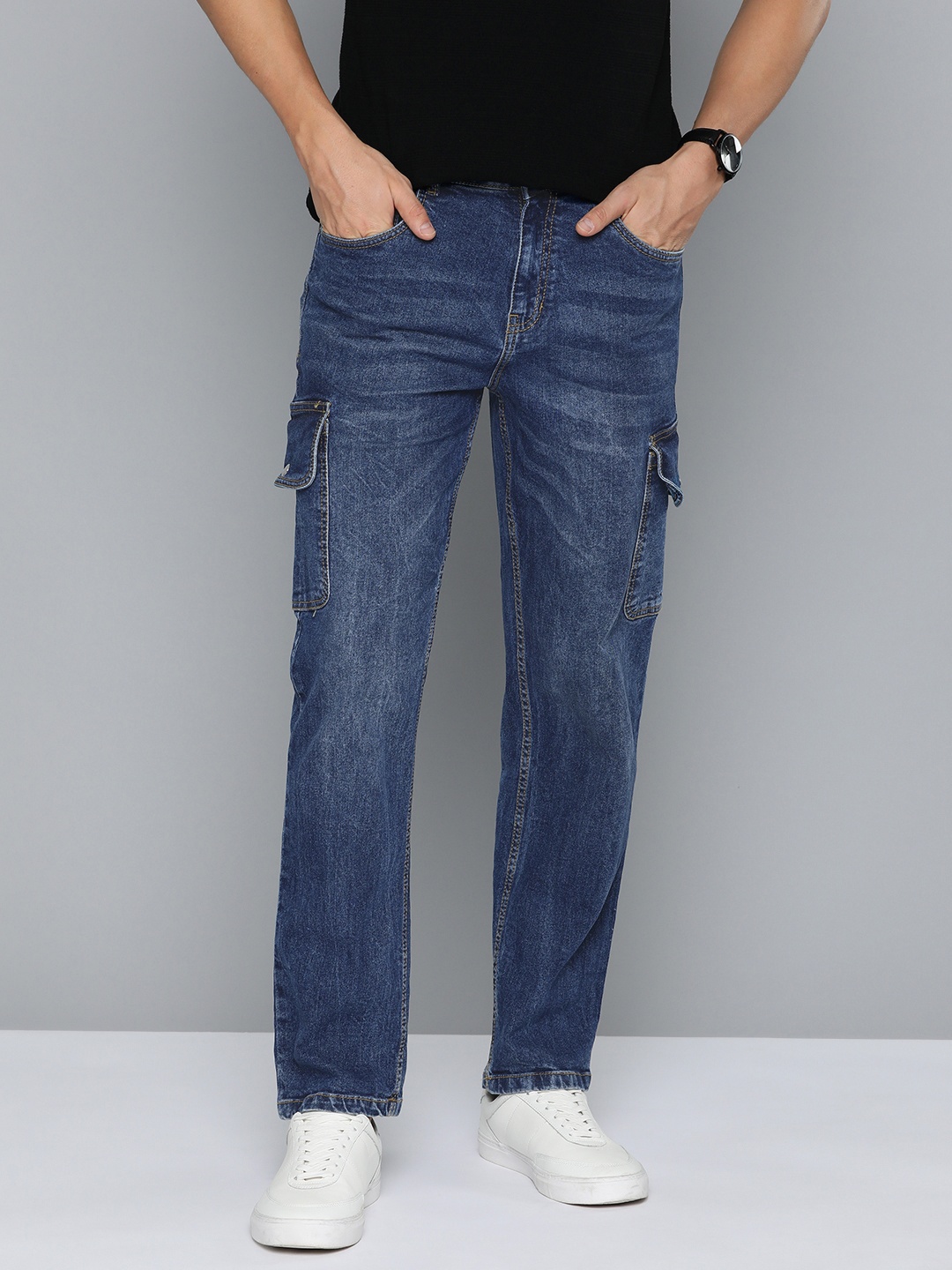 

Mast & Harbour Men Light Fade Stretchable Cargo Jeans, Blue
