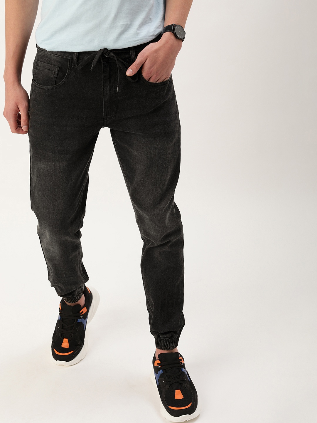 

Mast & Harbour Men Light Fade Stretchable Jogger Jeans, Black