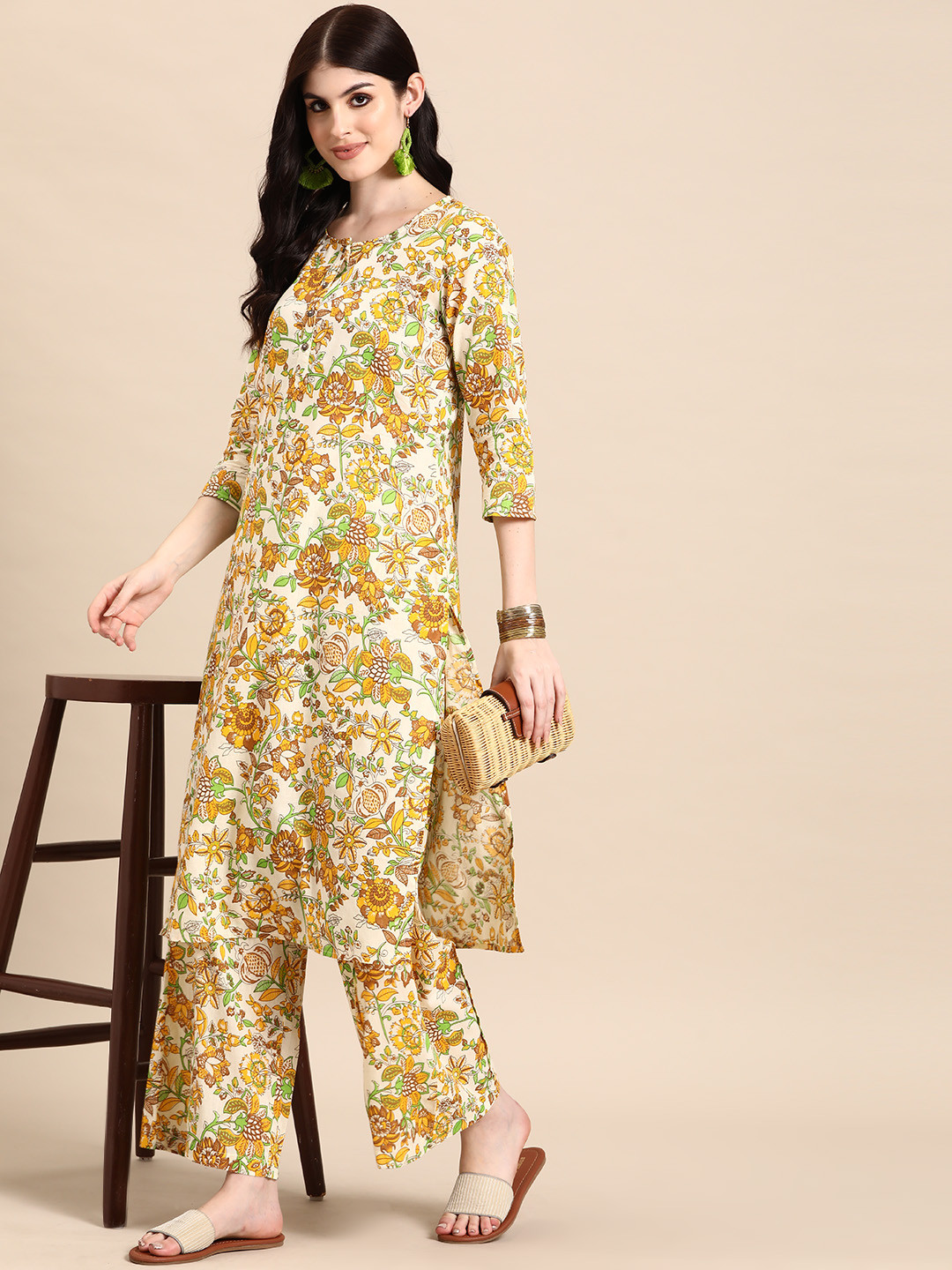 

Sangria Floral Print Pure Cotton Kurta with Palazzos, Cream