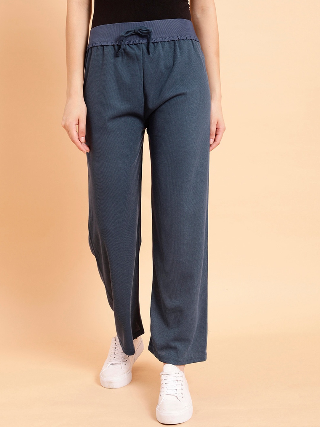 

MINT STREET Women Mid-Rise Regular Trousers, Blue