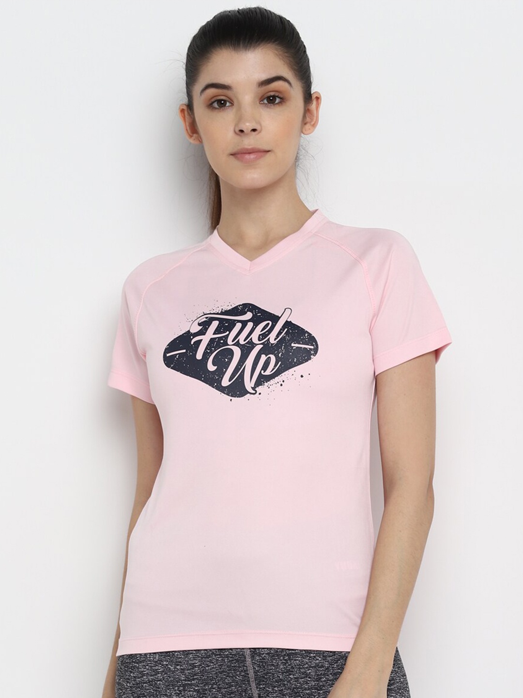 

Yuuki Typography Printed V-Neck Antimicrobial T-shirt, Pink
