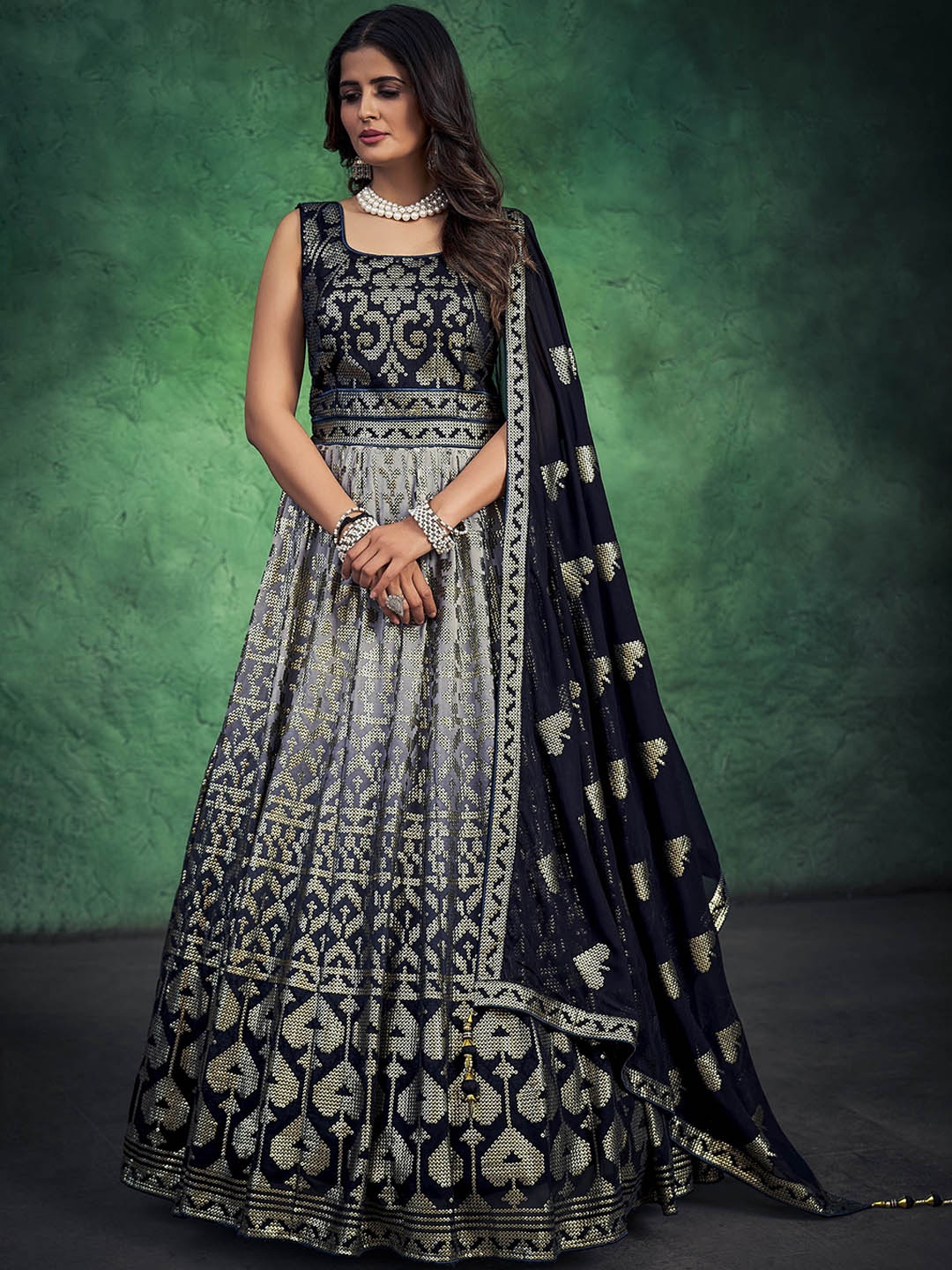 

DRESSTIVE Embroidered Gown Ethnic Dress With Dupatta, Black