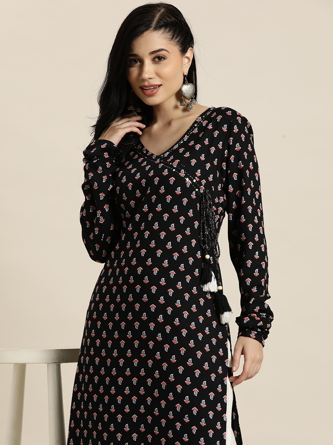 

HERE&NOW Floral Printed Angrakha Kurta, Black