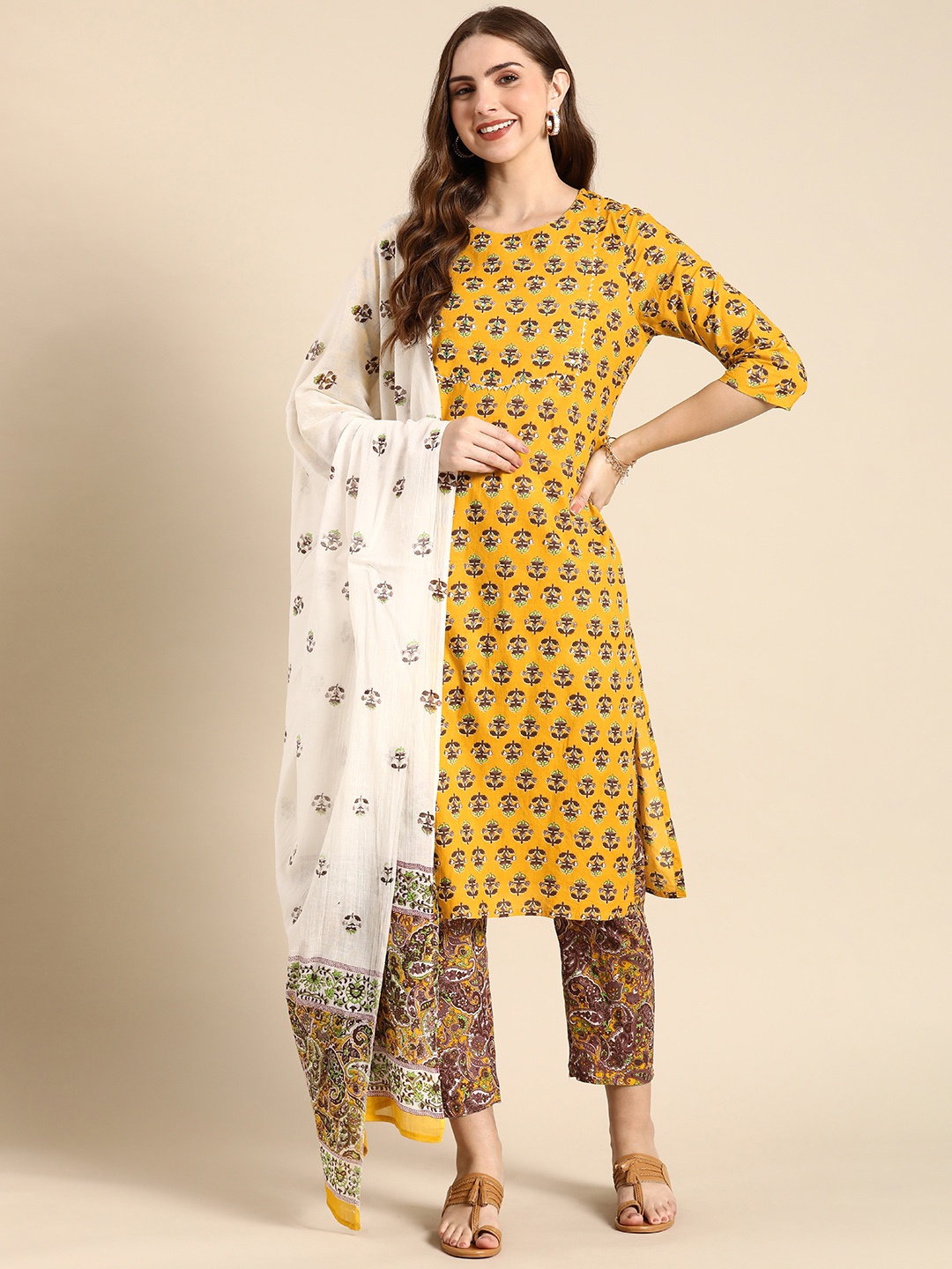 

Anouk Ethnic Motifs Printed Regular Pure Cotton Kurta with Trousers & Dupatta, Mustard