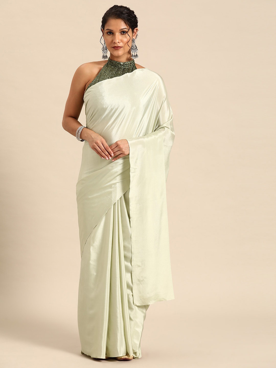 

Pisara Sequinned Pure Georgette Saree, Olive