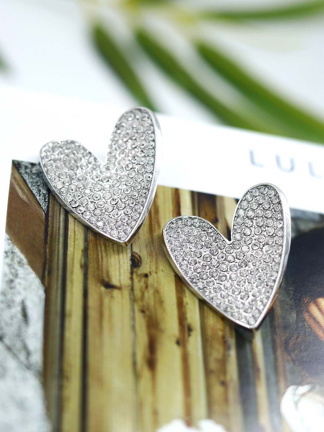 

Bellofox Silver-Plated Artificial Stones Contemporary Studs Earrings