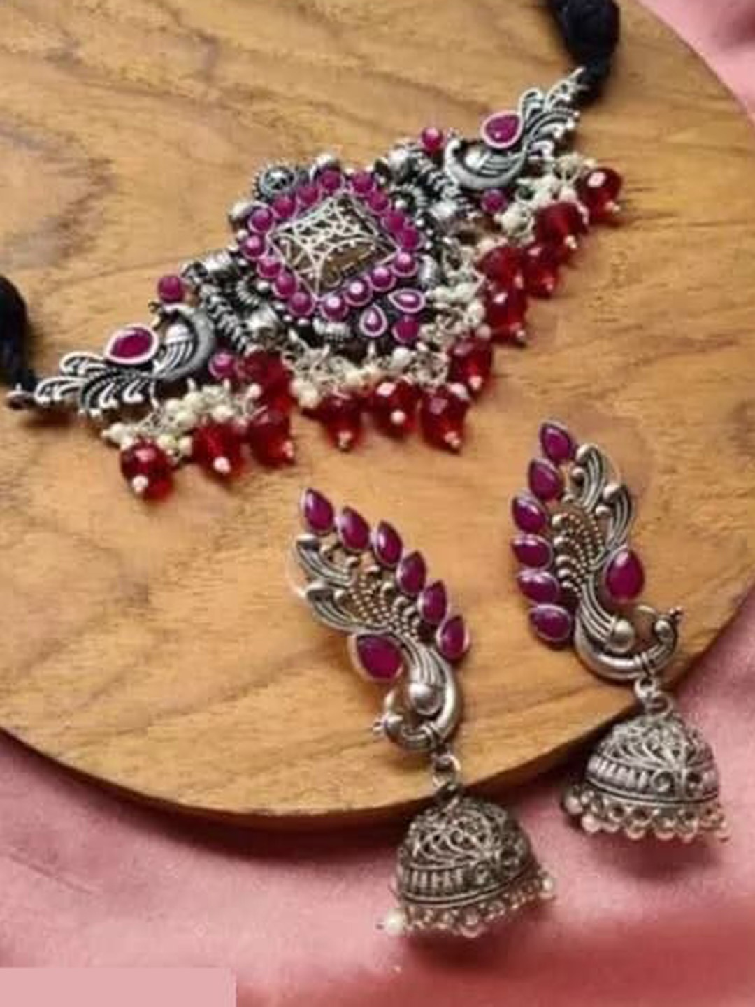 

Samridhi DC Oxidised Silver-Plated Stone-Studded & Beaded Jewellery Set