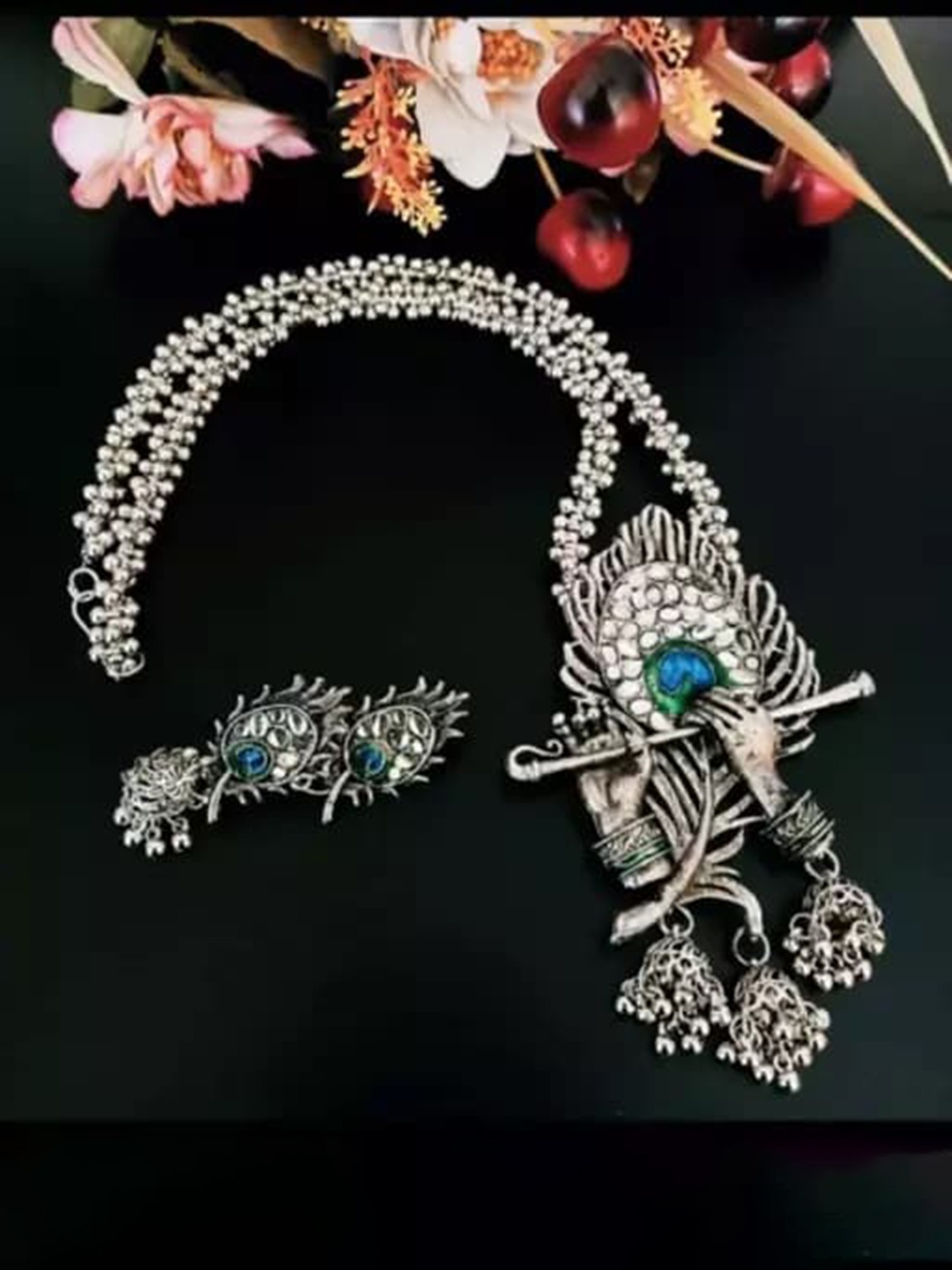 

Samridhi DC Silver-Plated Oxidised Stone-Studded & Beaded Jewellery Set