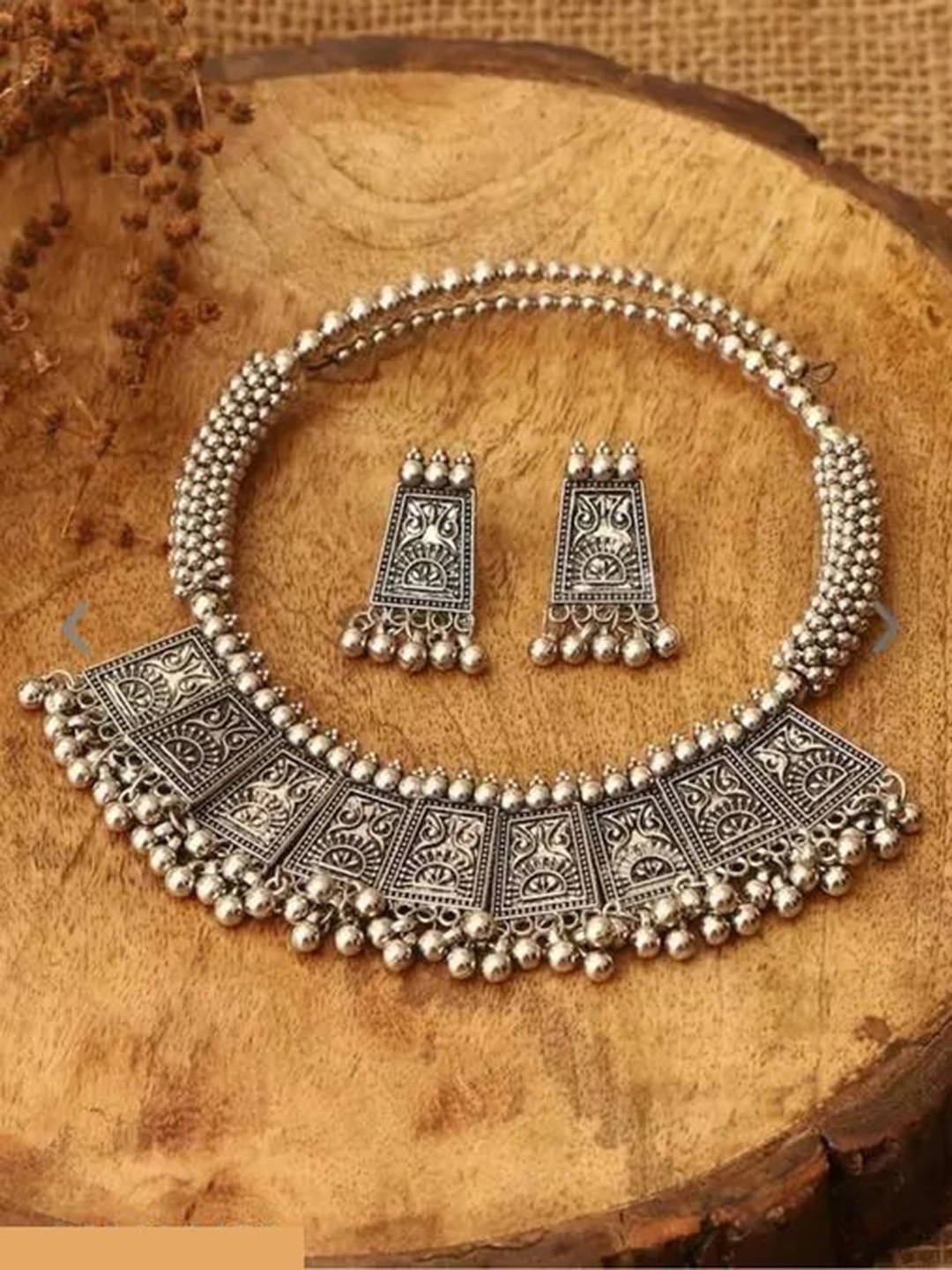 

Samridhi DC Silver-Plated Beaded Oxidised Jewellery Set