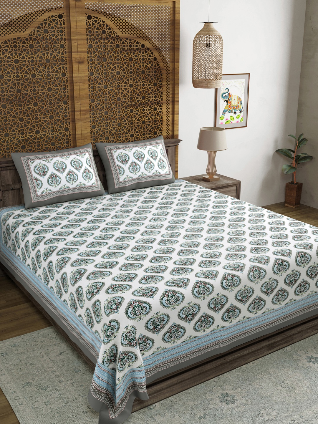 

Sangria Grey & Green Geometric Printed 210TC Cotton King Bedsheet With 2 Pillow Covers