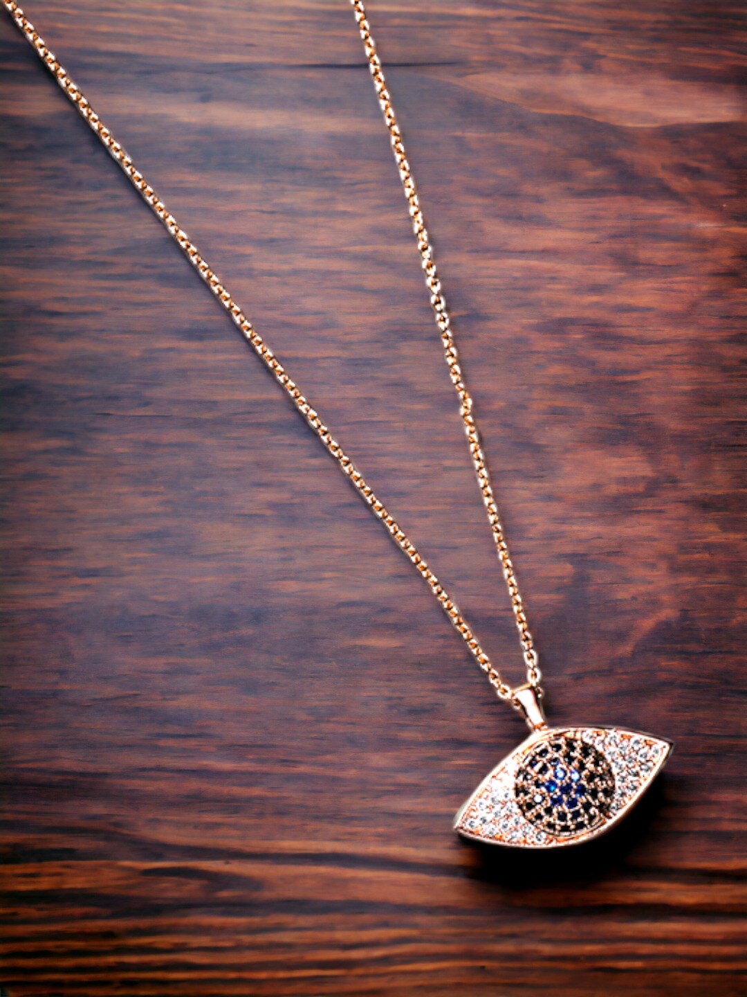 

DressBerry Rose Gold-Plated Pendant & Chain