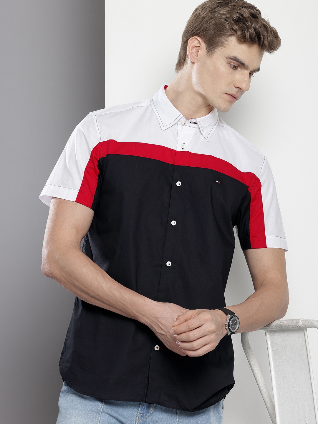 

Tommy Hilfiger Colourblocked Pure Cotton Casual Shirt, Navy blue