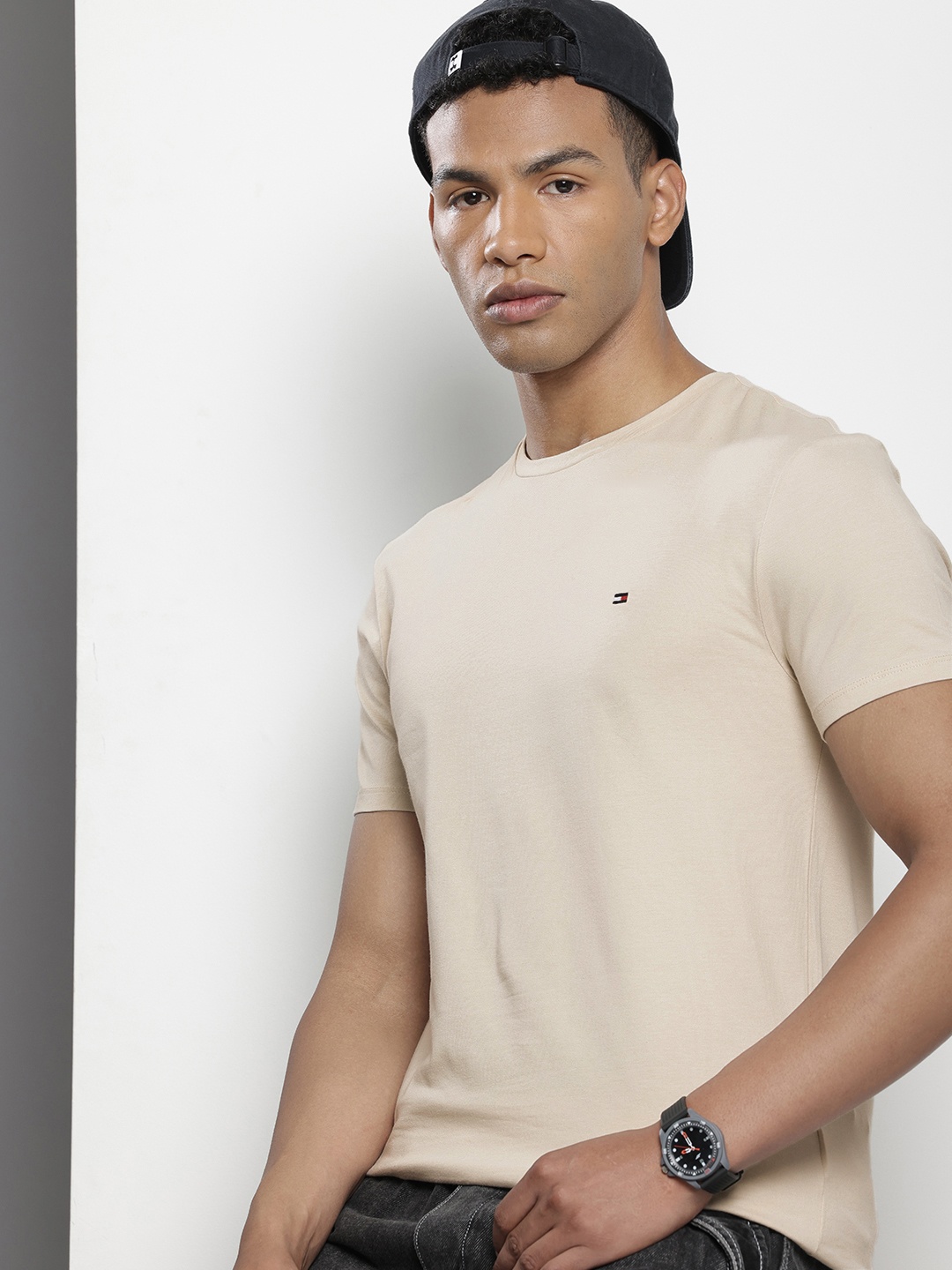 

Tommy Hilfiger Slim Fit T-shirt, Beige