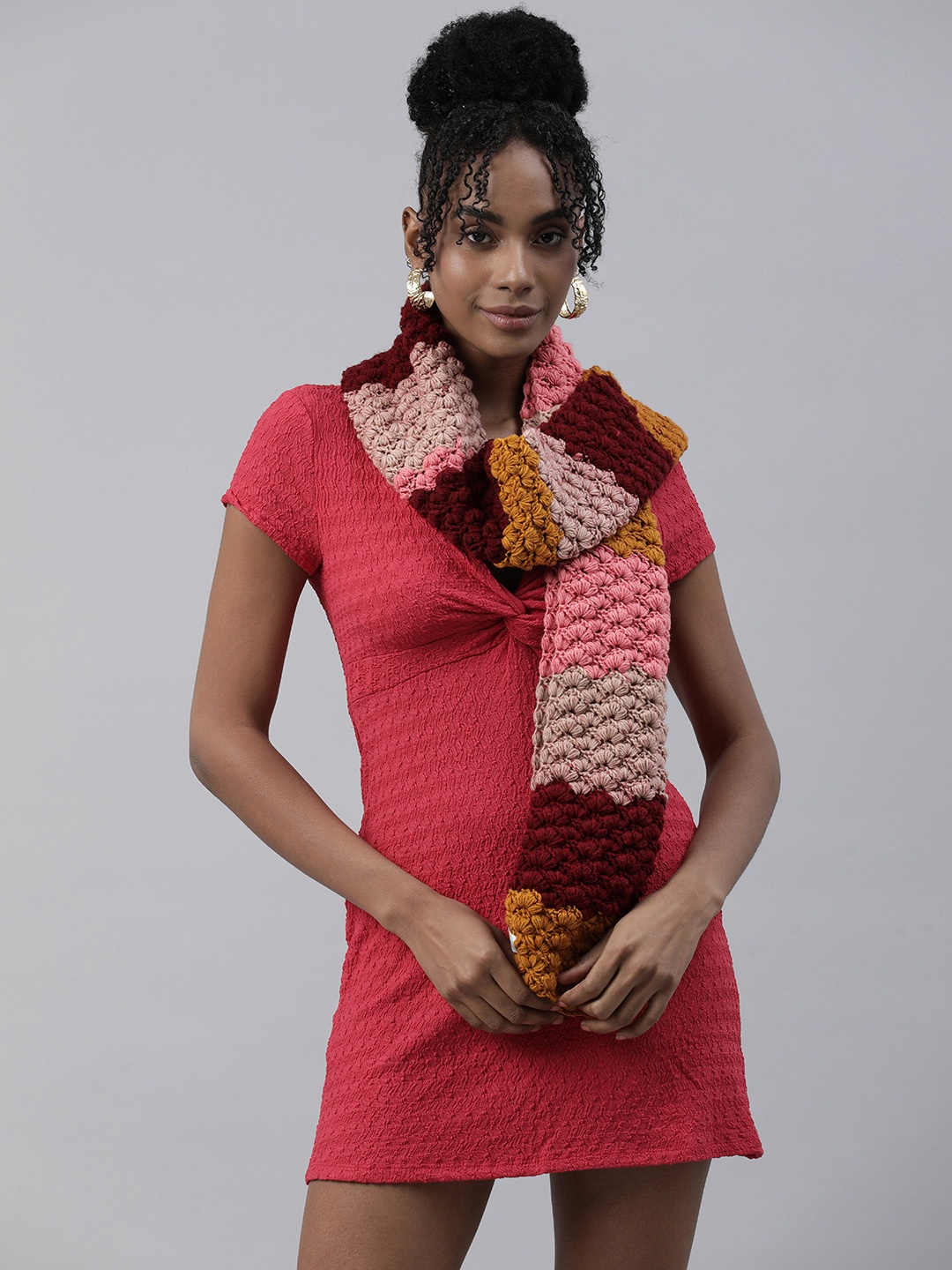

Magic Needles Women Colourblocked Acrylic Scarf, Pink