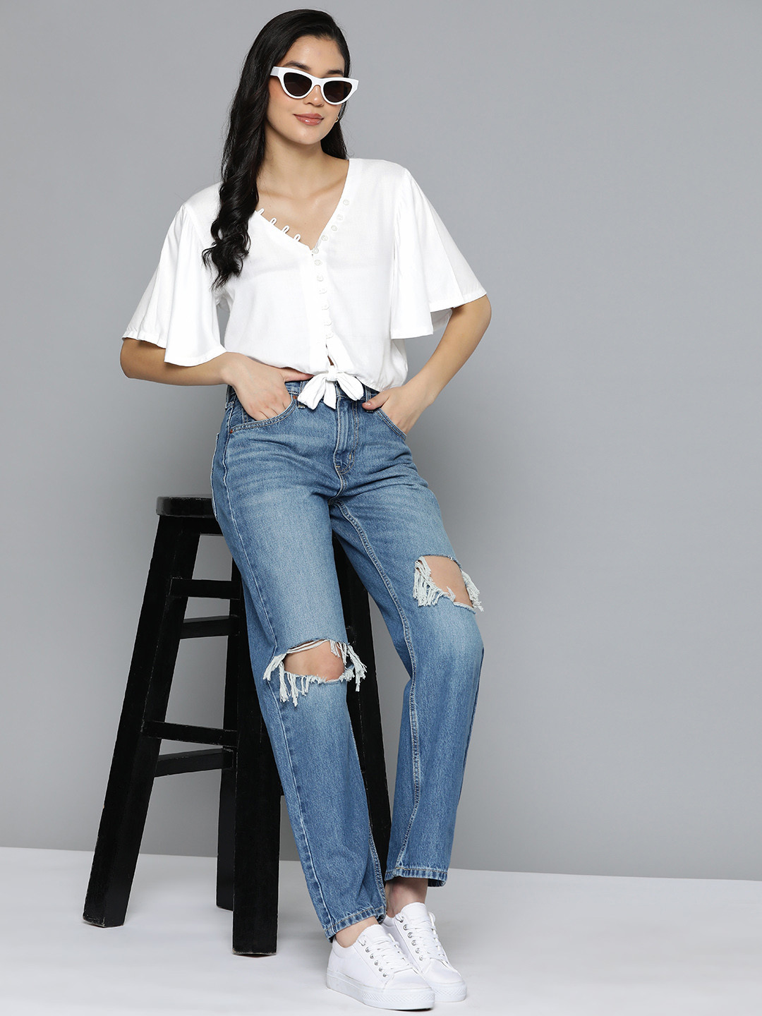 

Harvard Flared Sleeves Crop Top with Tie-Up Detail, White