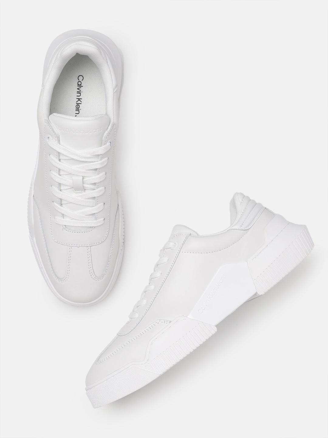 

Calvin Klein Men Leather Sneakers, White