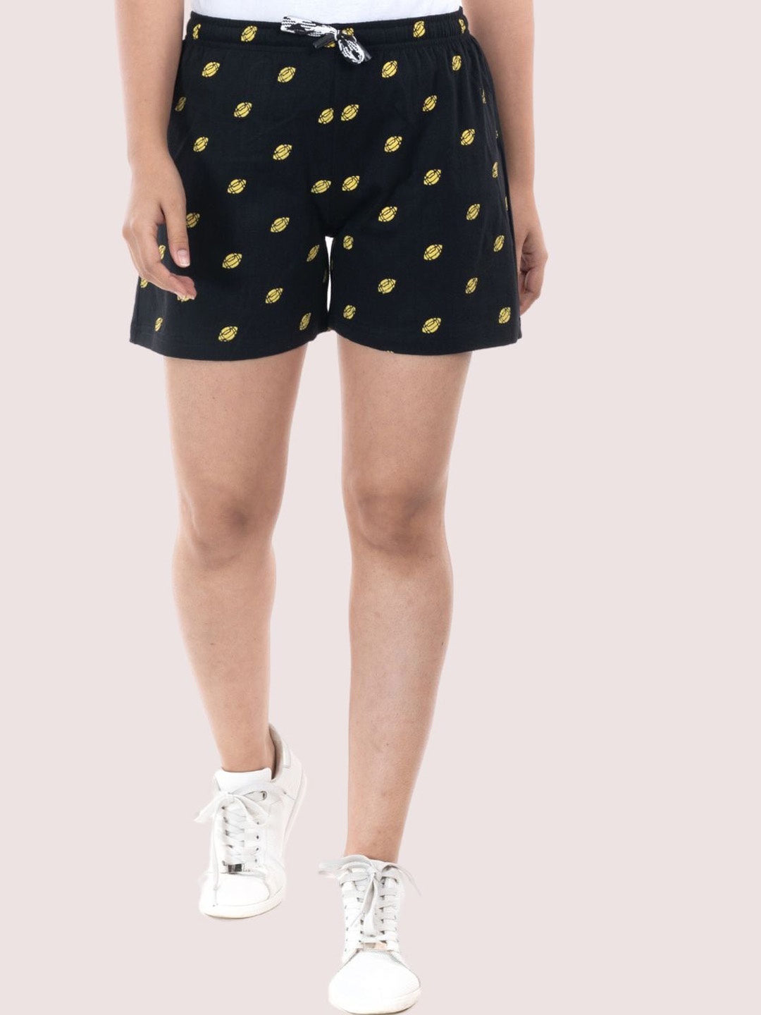 

StyleAOne Women Mid-Rise Conversational Printed Shorts, Black