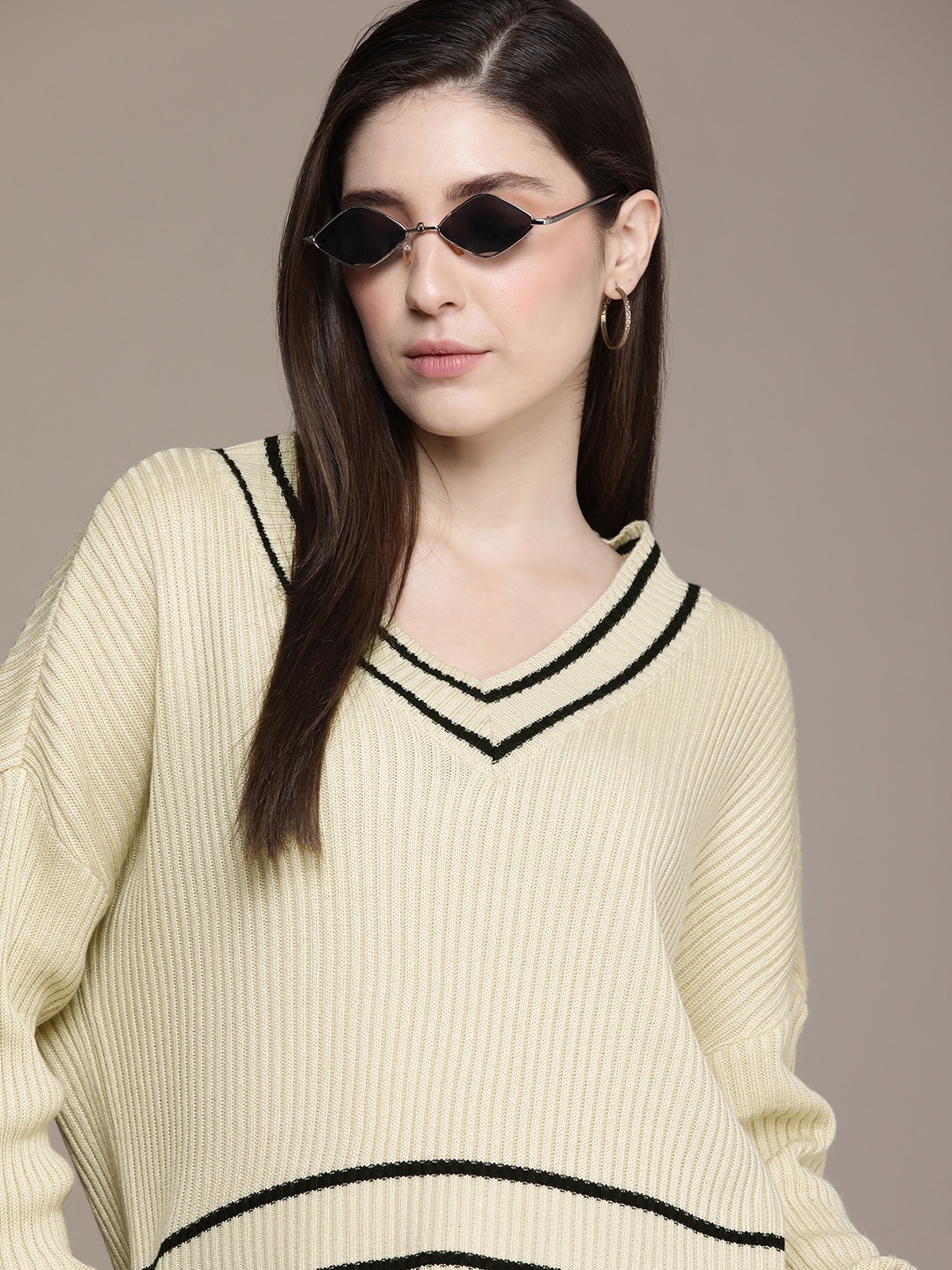 

French Connection V-Neck Self-Design Pullover, Beige