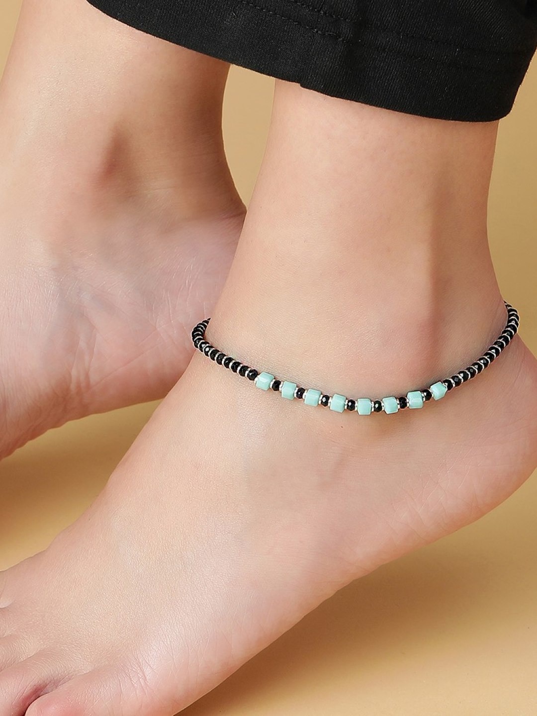

Zavya Women Silver-Plated Beaded 925 Sterling Silver Anklet, Turquoise blue