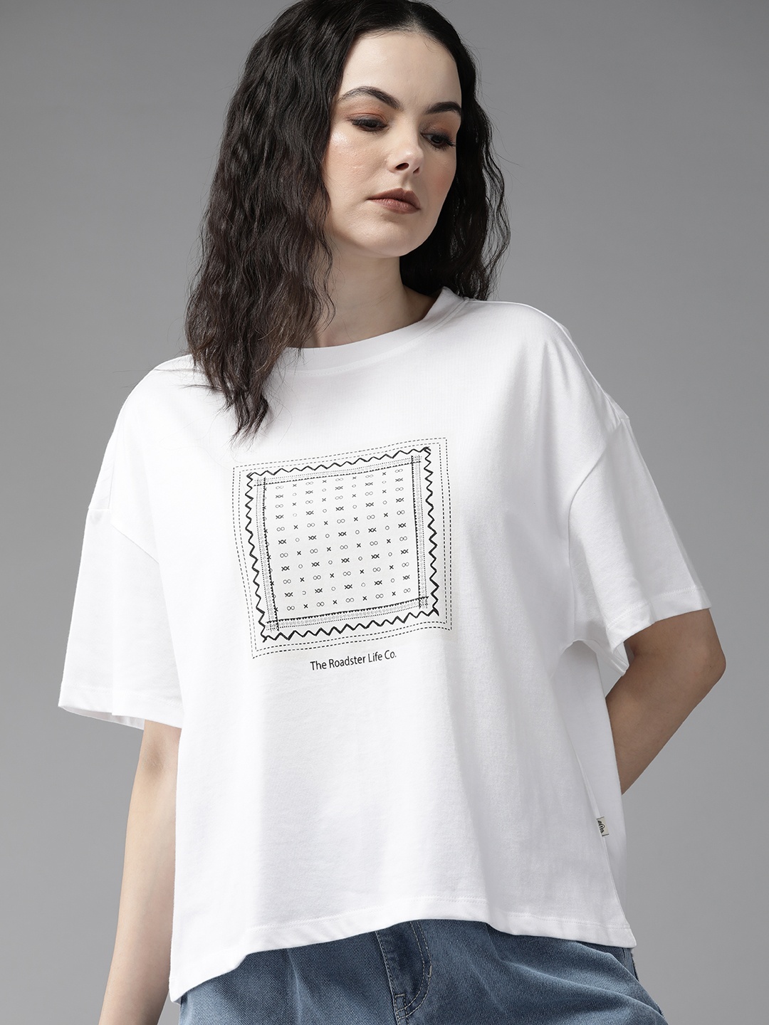 

The Roadster Lifestyle Co. Printed Drop-Shoulder Sleeves Pure Cotton Oversized T-shirt, White