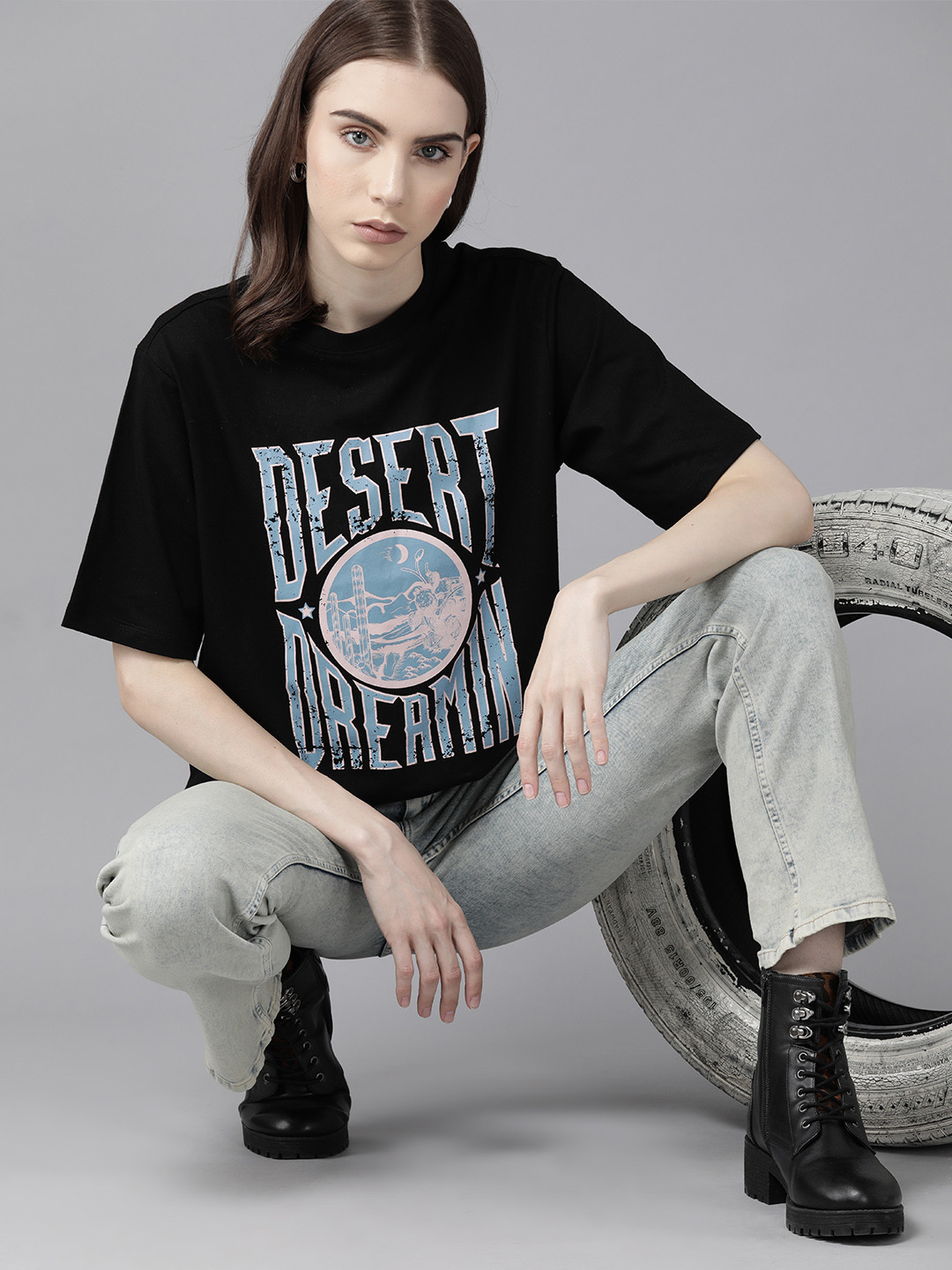 

The Roadster Lifestyle Co. Typography Printed Drop-Shoulder Sleeves Longline T-shirt, Black