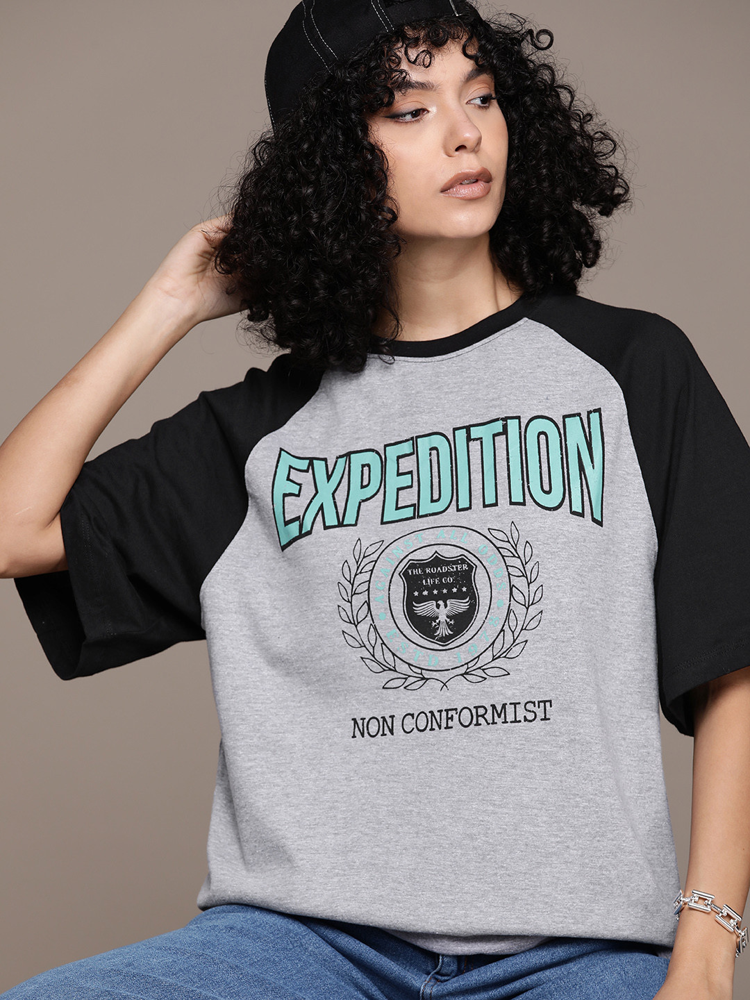 

The Roadster Lifestyle Co. Typography Printed Boxy T-shirt, Grey